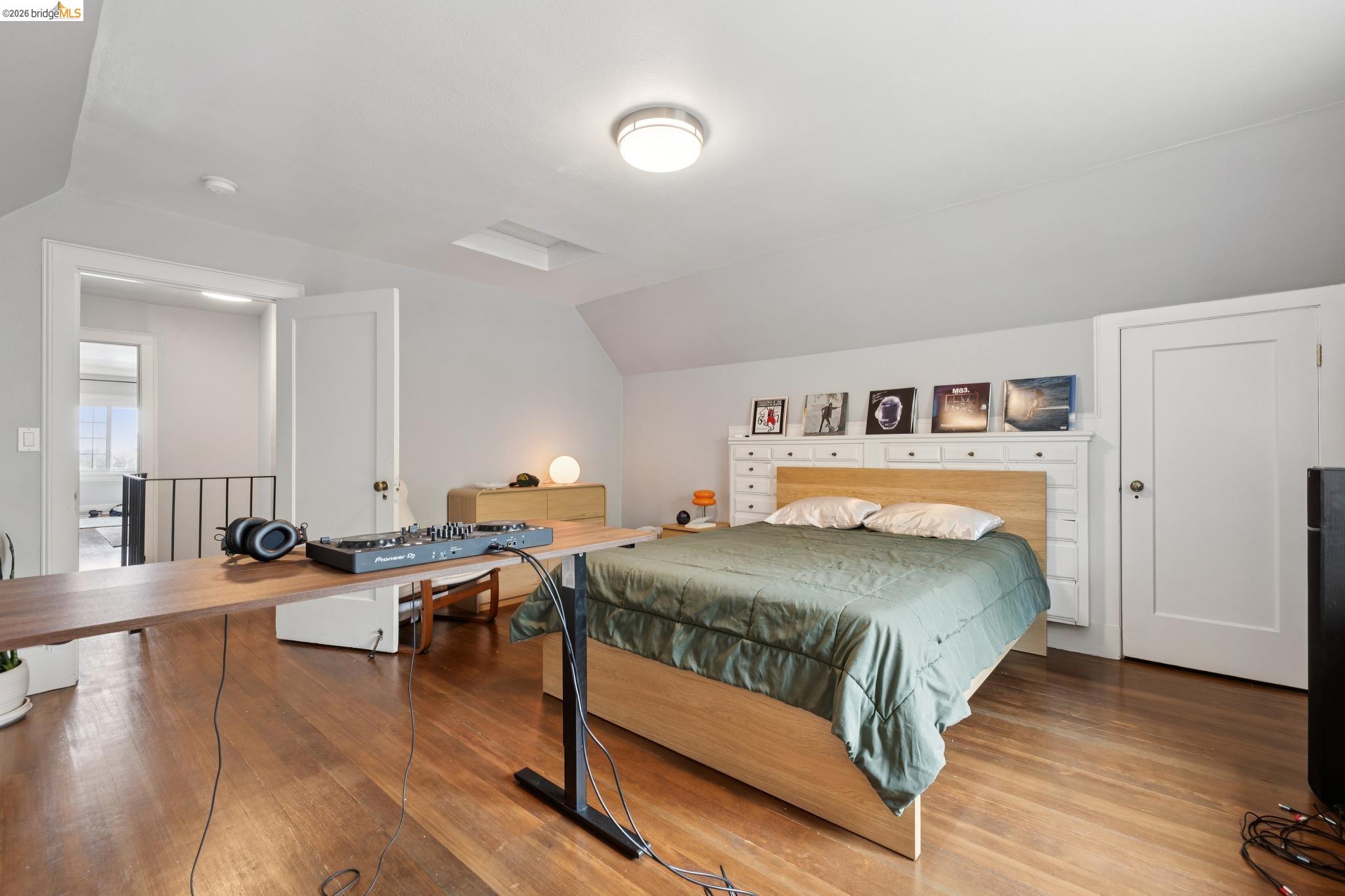3271 Kempton Ave, Oakland CA 94611 — photo 51