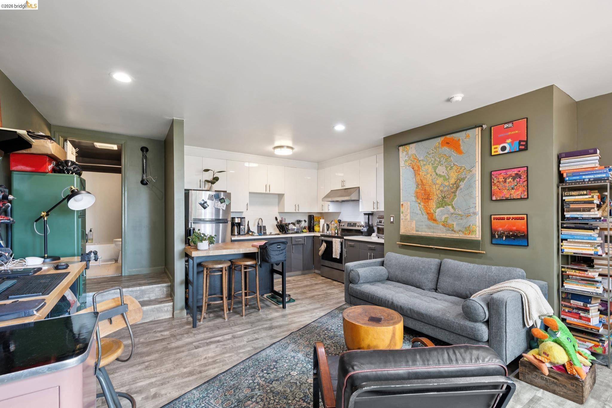 3271 Kempton Ave, Oakland CA 94611 — photo 60