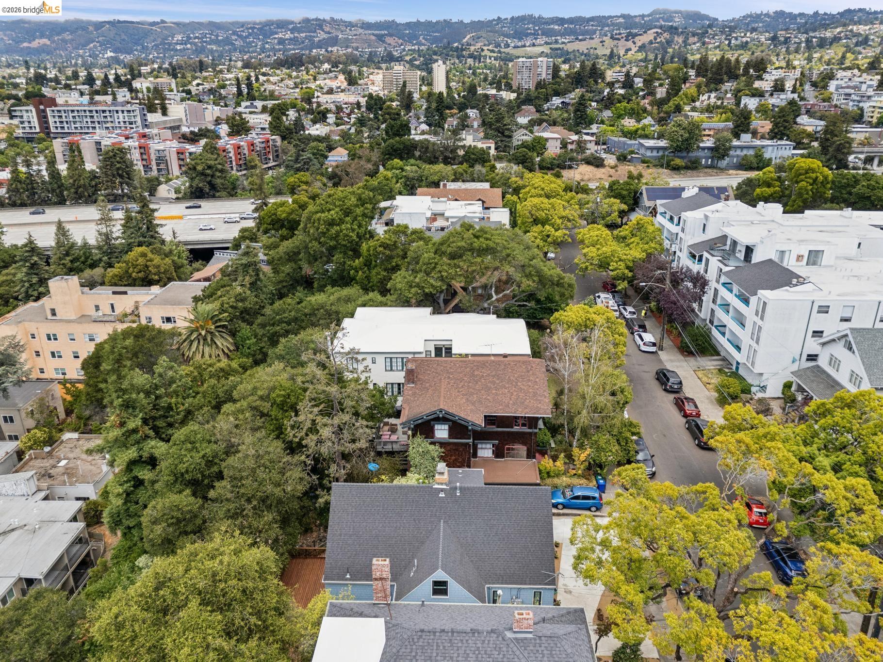 3271 Kempton Ave, Oakland CA 94611 — photo 86