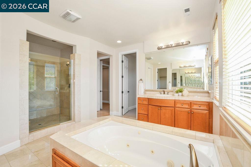 1077 Laguna Creek Ln, Pleasanton CA 94566 — photo 29