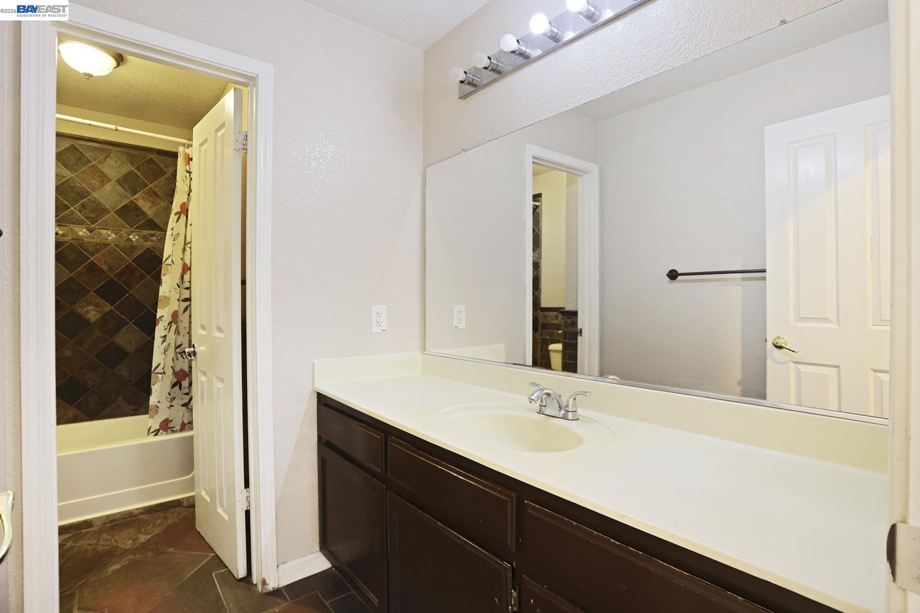 1491 Velasquez Ln, Tracy CA 95377 — photo 23
