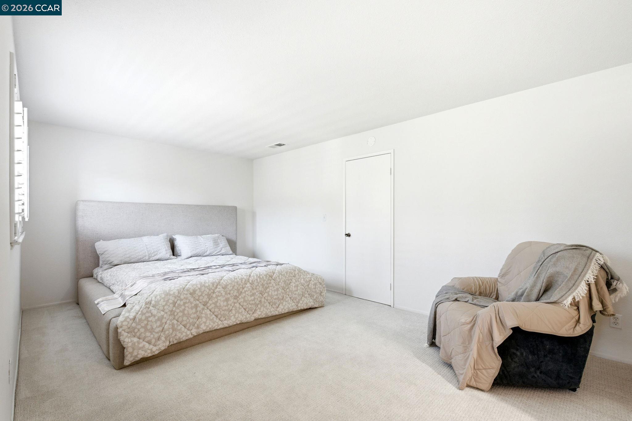 Photo #12: 41139073 Listing: Photo #12