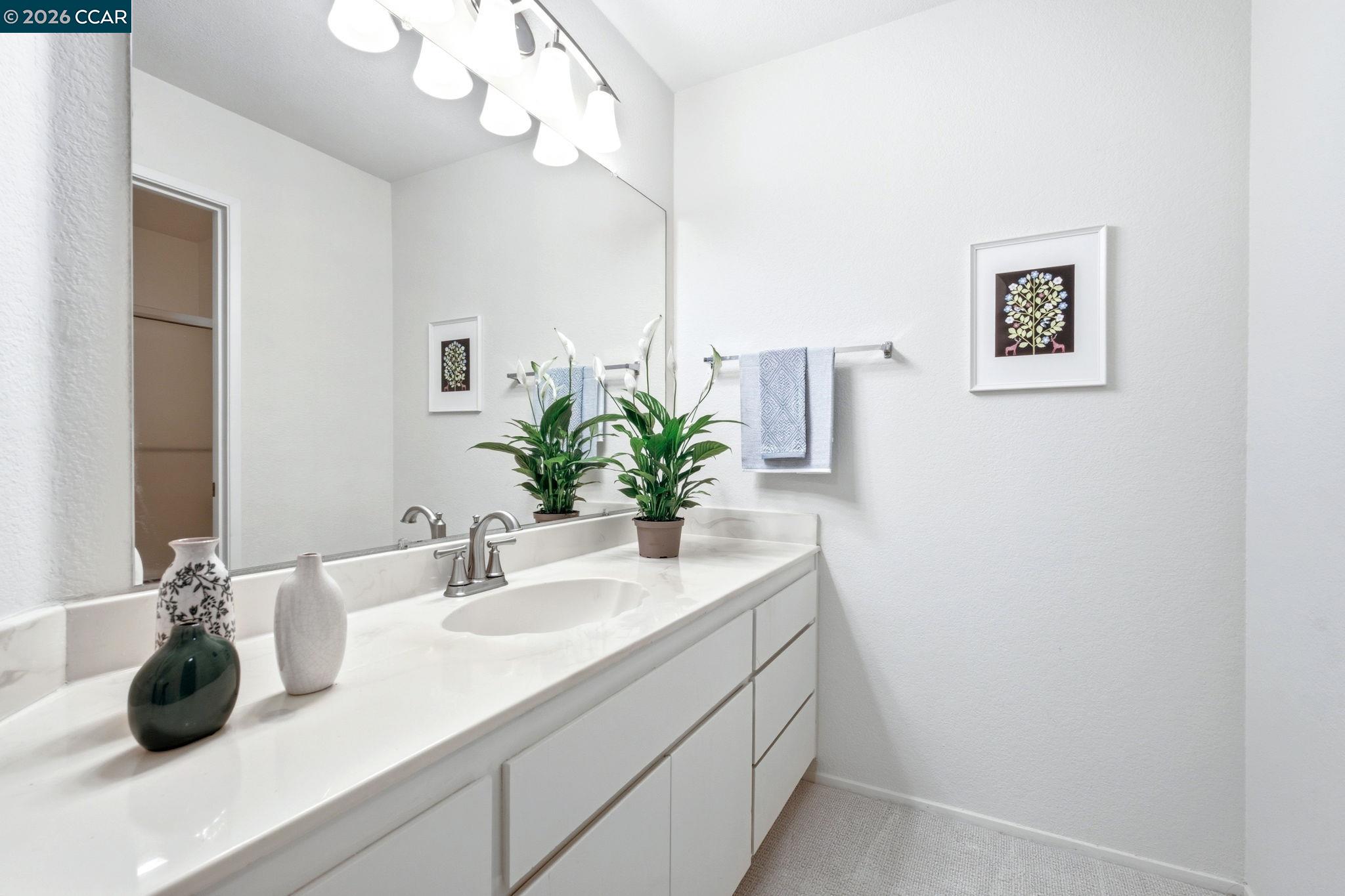 Photo #8: 41139073 Listing: Photo #8