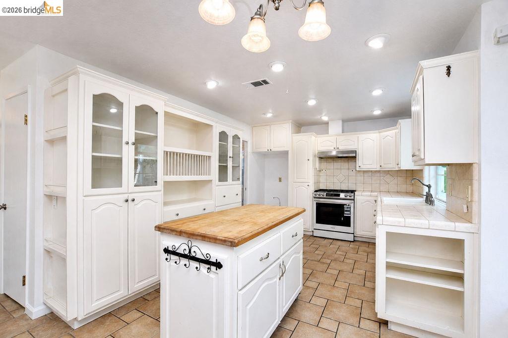1967 Cheyenne Way, Stockton CA 95209 — photo 9
