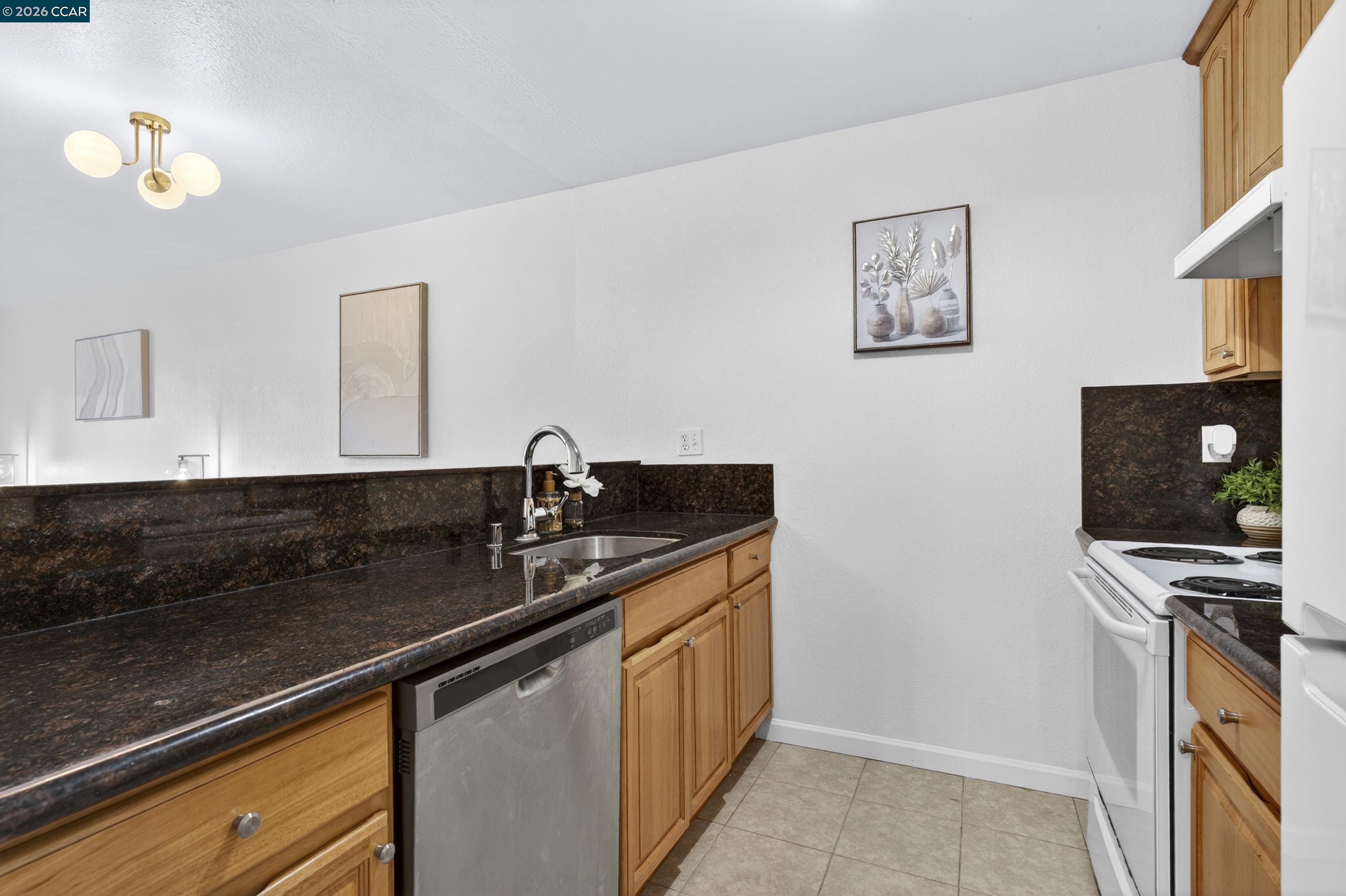 Photo #19: 41139081 Listing: Photo #19