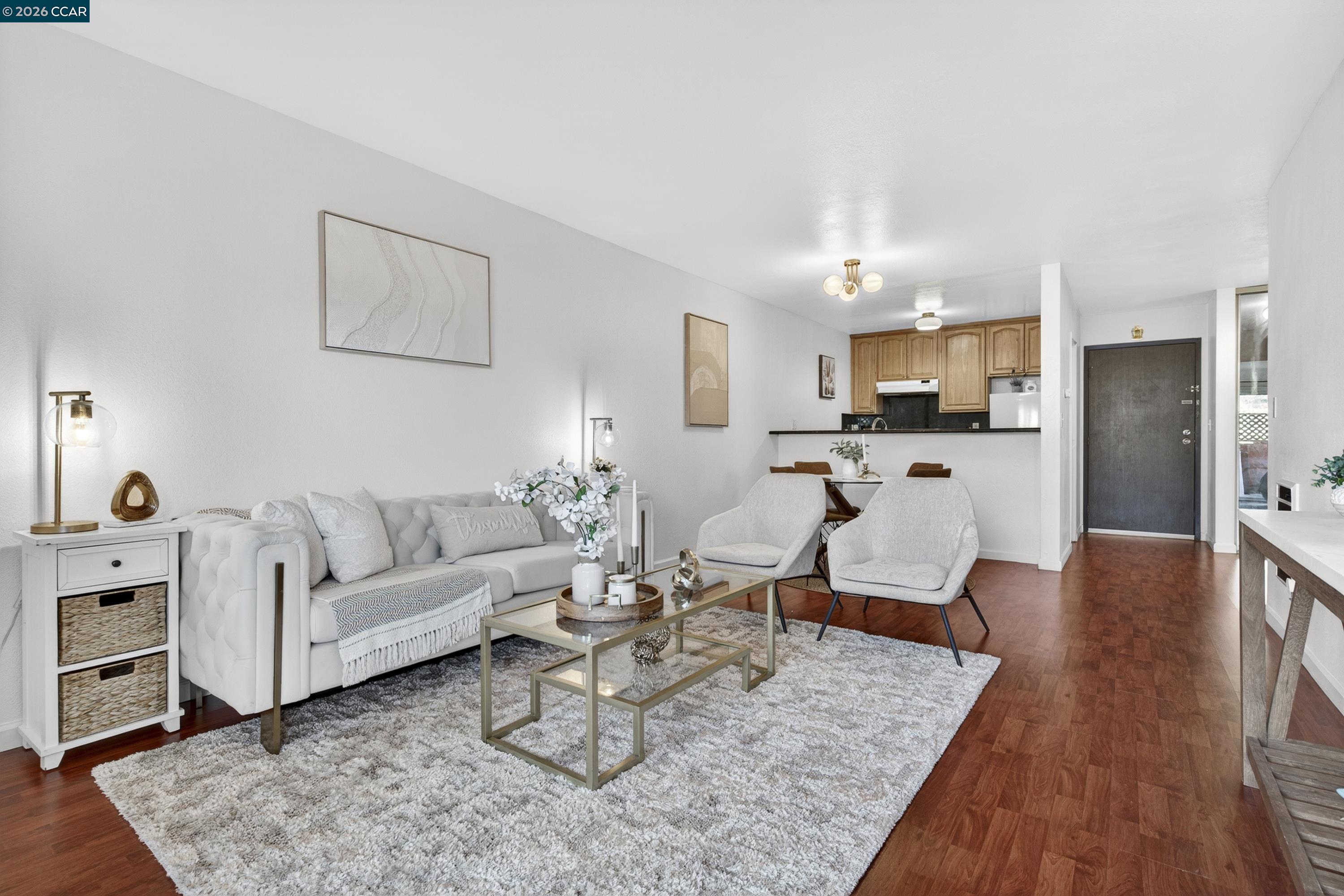 Photo #8: 41139081 Listing: Photo #8