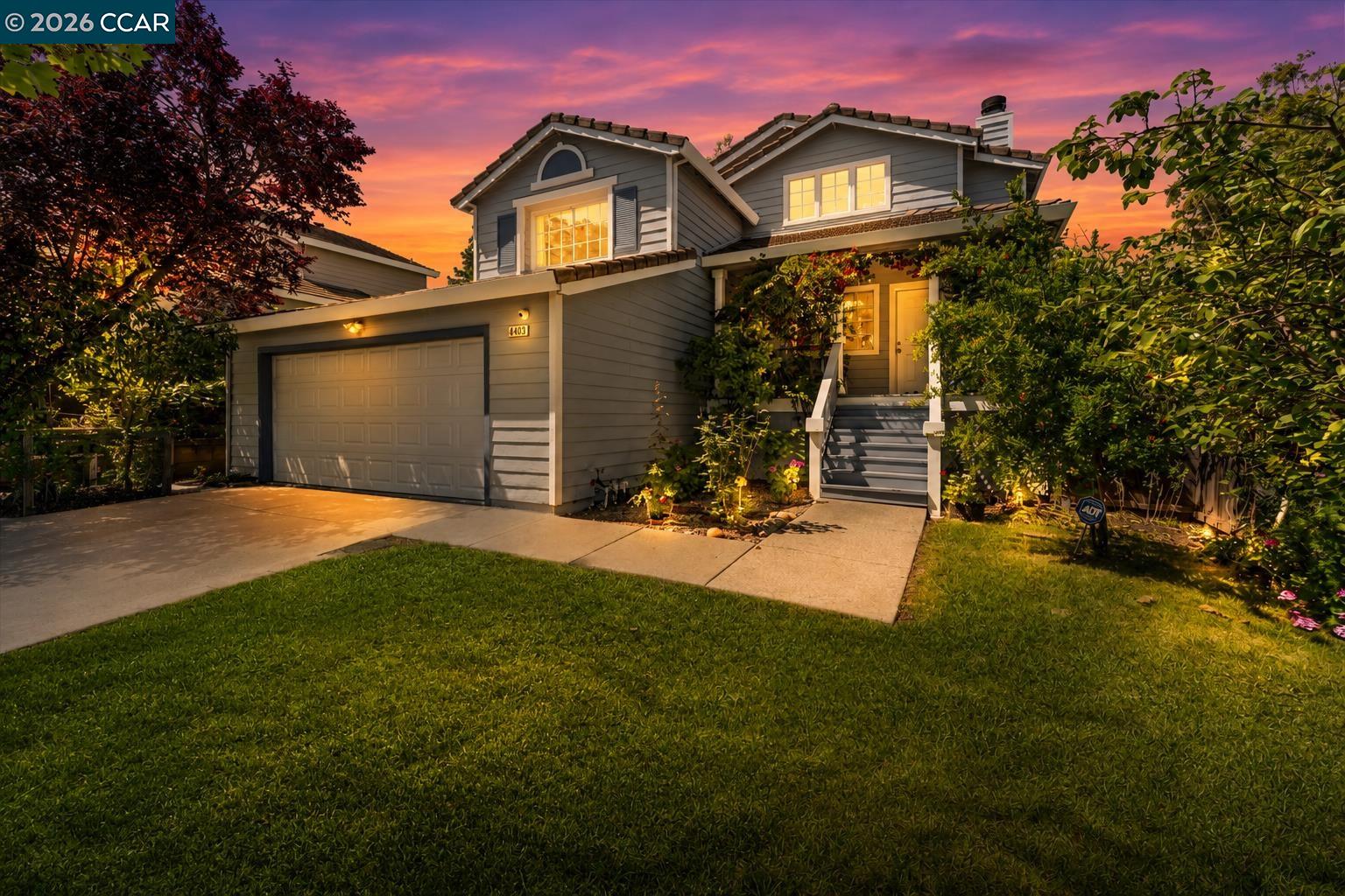 Front Image Thumbnail for CC41139084