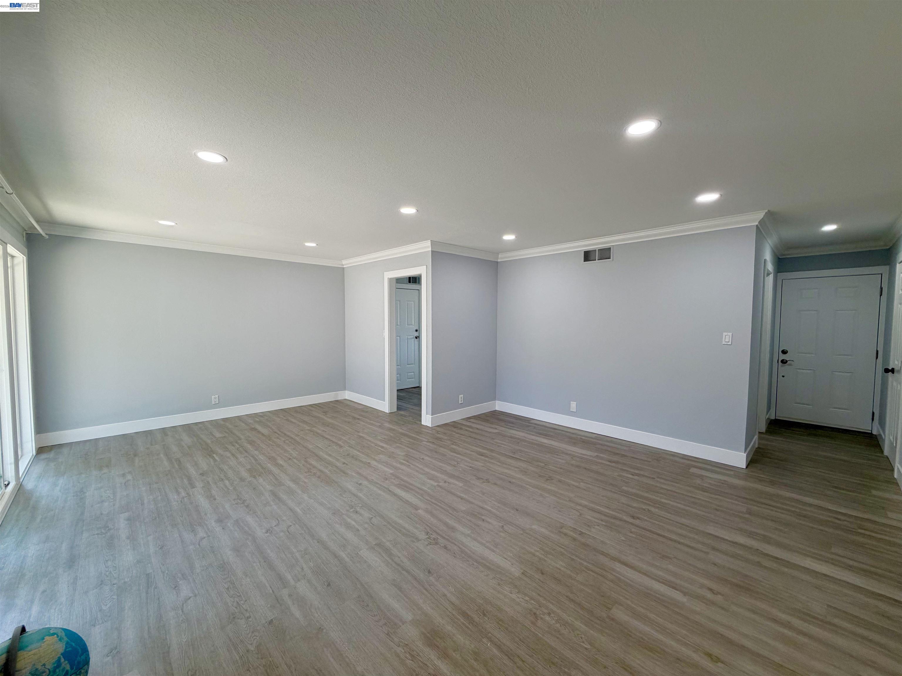 293 Fairway St, Hayward CA 94544 — photo 8