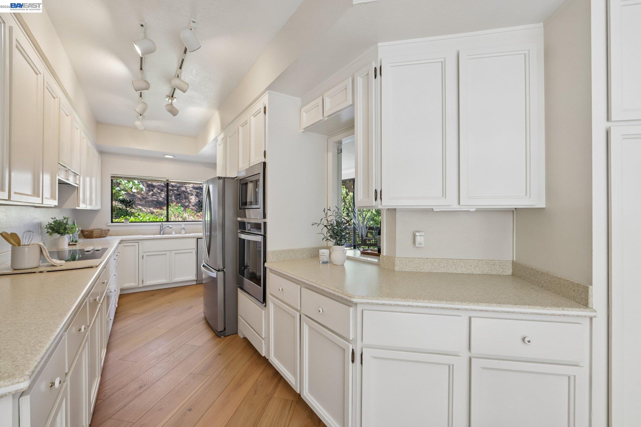 Photo #12: 41139102 Listing: Photo #12