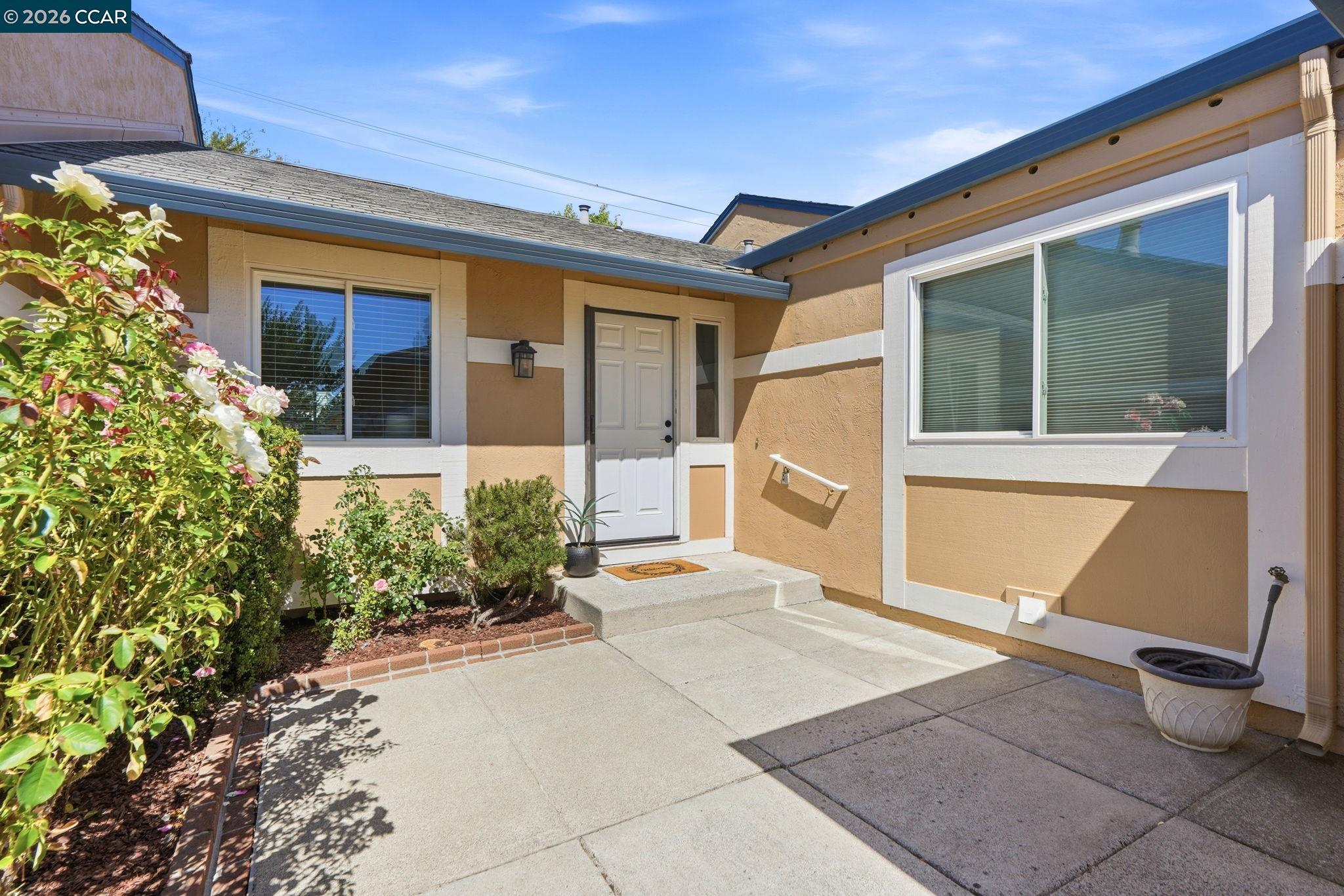 Photo #4: 41139107 Listing: Photo #4