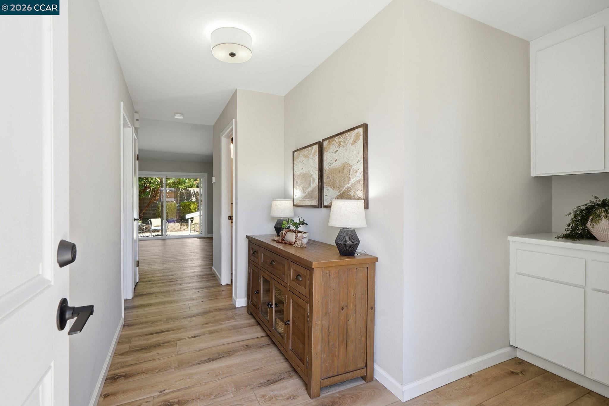 Photo #5: 41139107 Listing: Photo #5