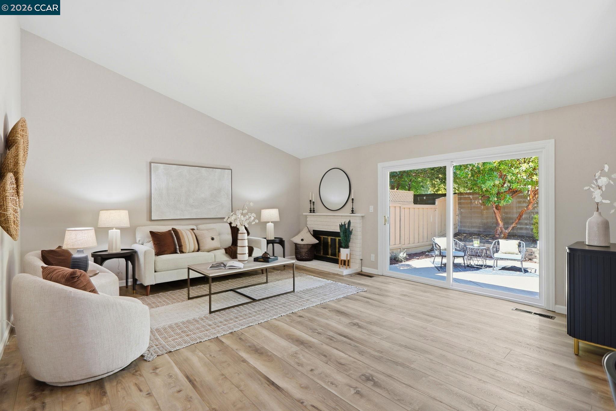 Photo #7: 41139107 Listing: Photo #7