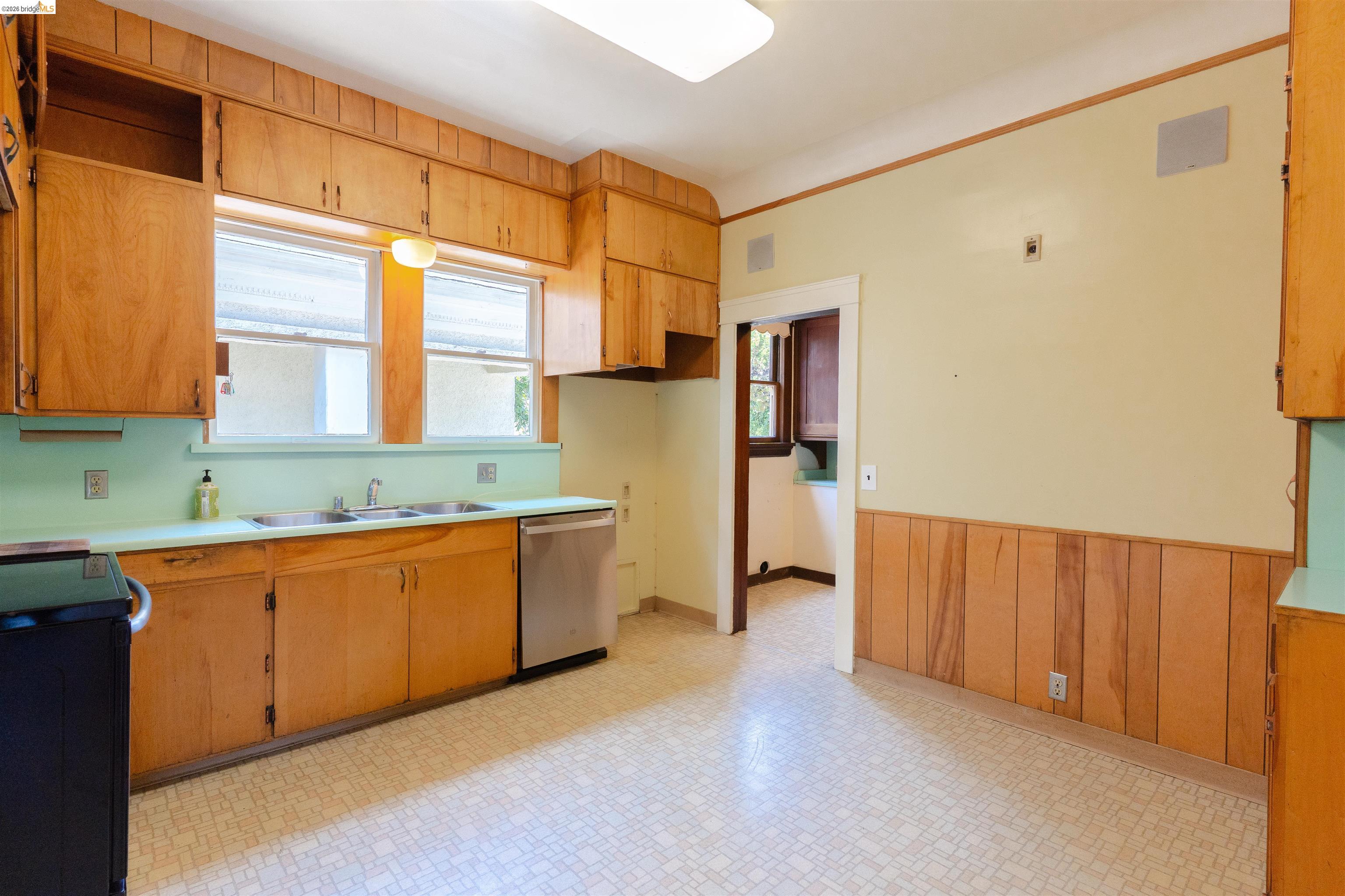 478 Jean St, Oakland CA 94610 — photo 15