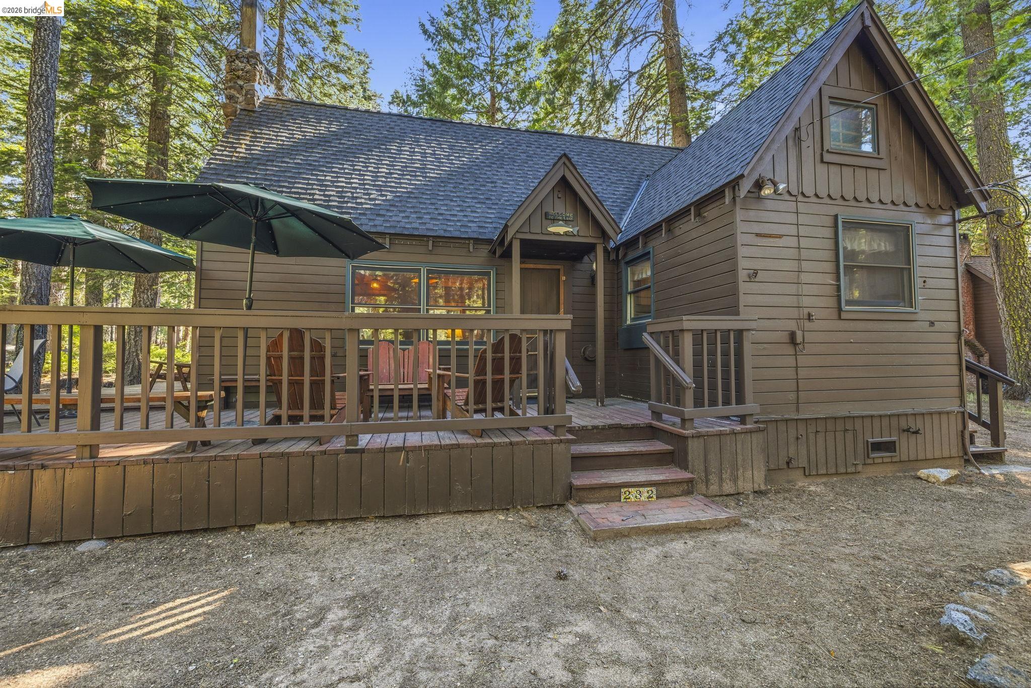 Pinecrest