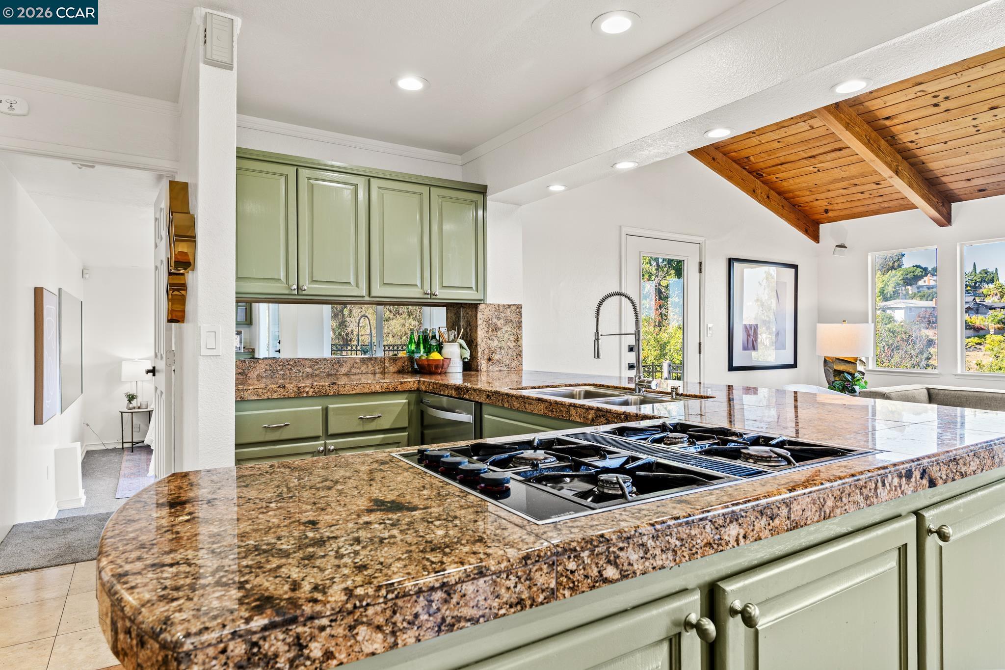 18832 Cindy Way, Castro Valley CA 94546 — photo 16