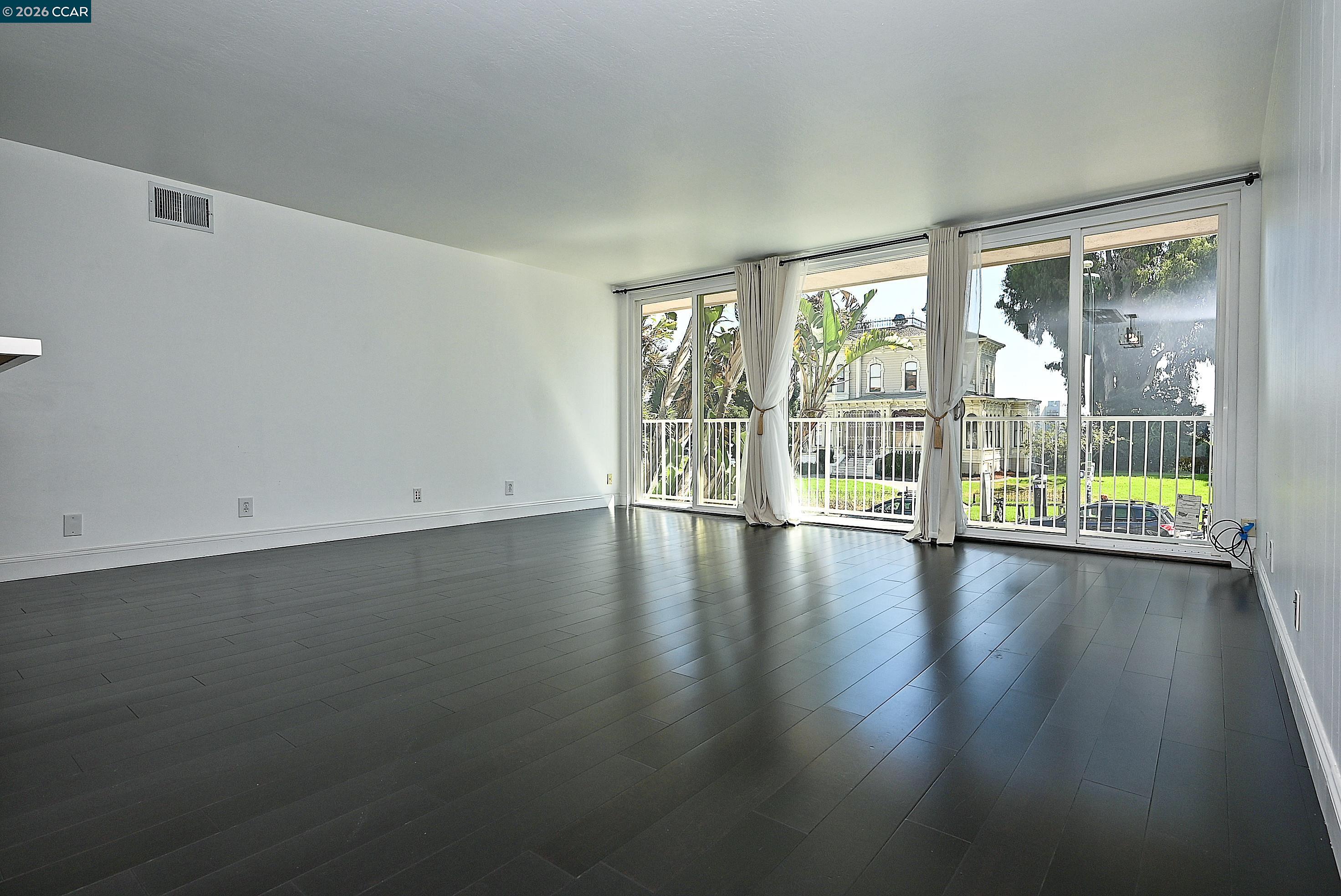 Photo #7: 41139136 Listing: Photo #7