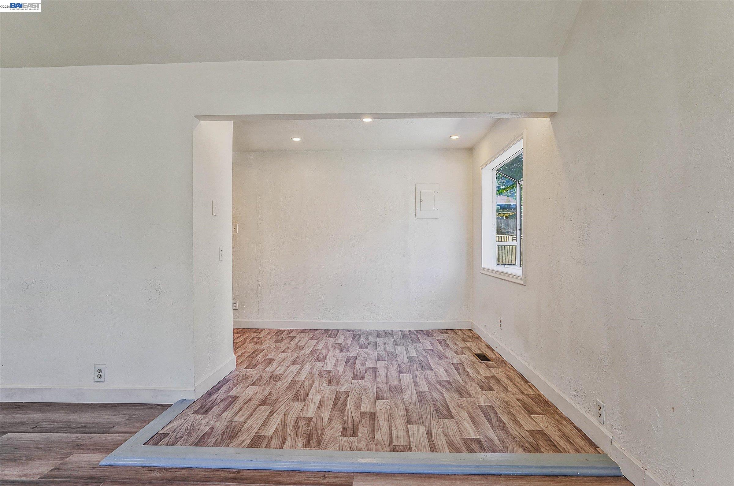 3932 Altamont Ave, Oakland CA 94605 — photo 8