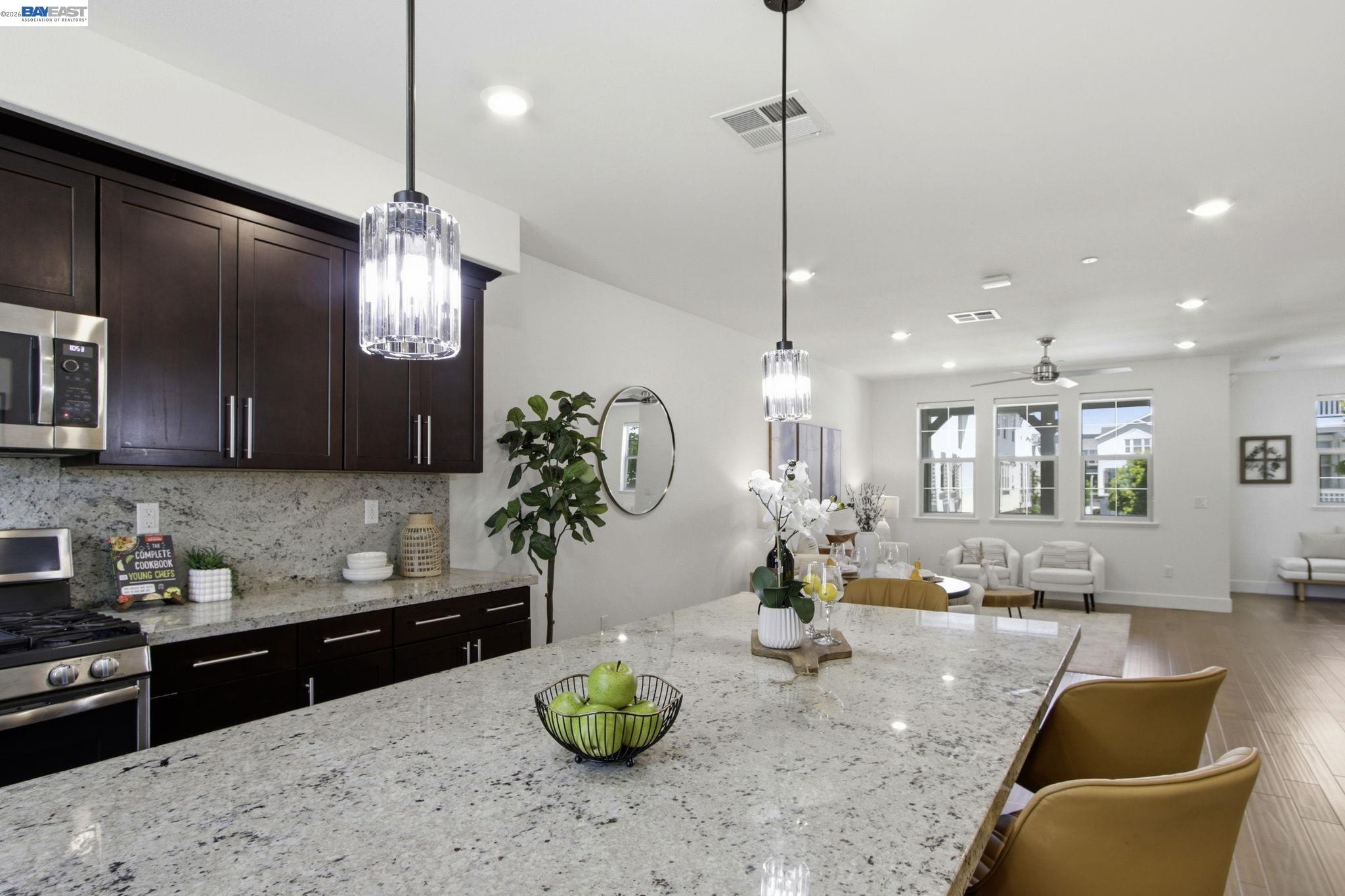 Photo #12: 41139153 Listing: Photo #12