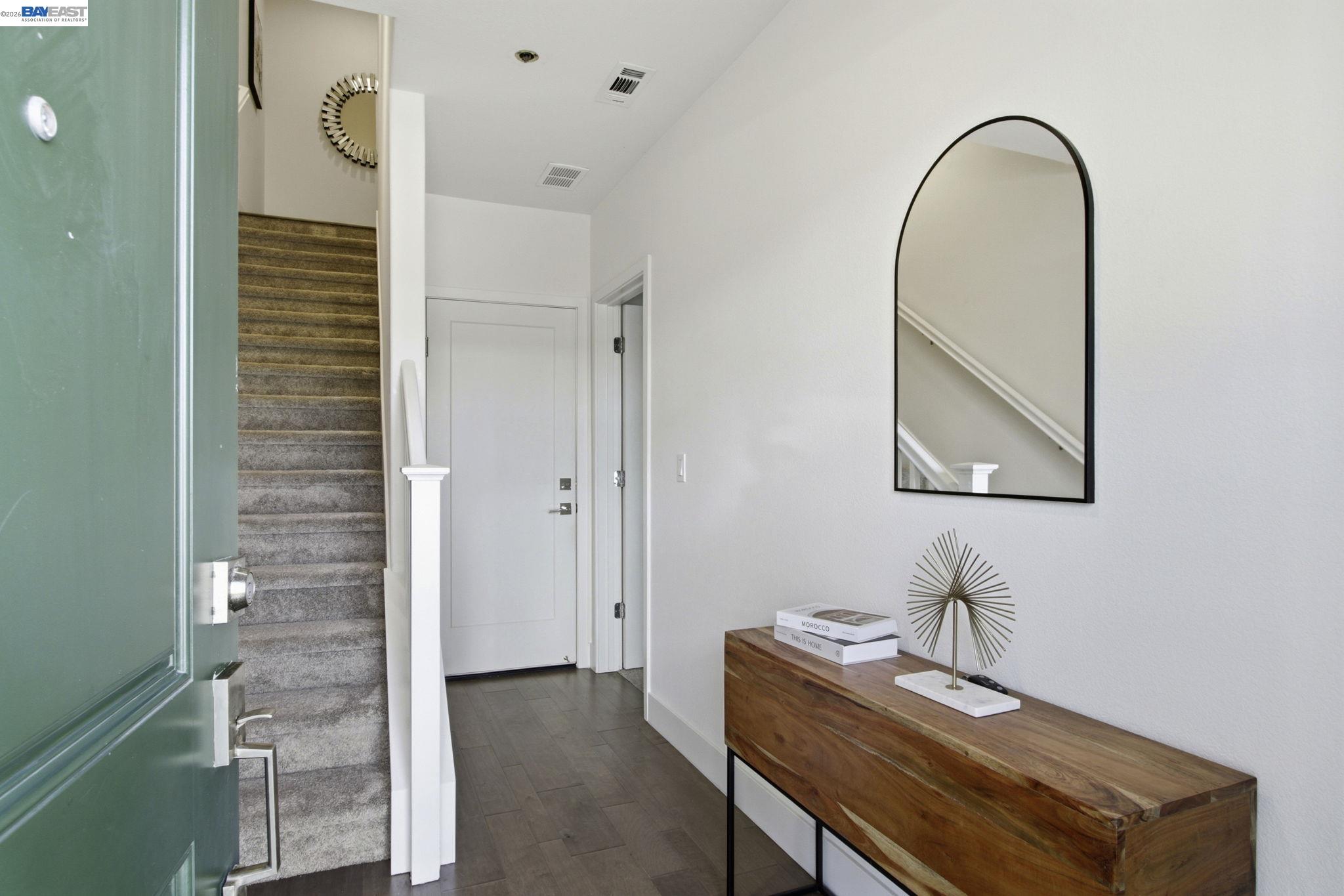 Photo #4: 41139153 Listing: Photo #4