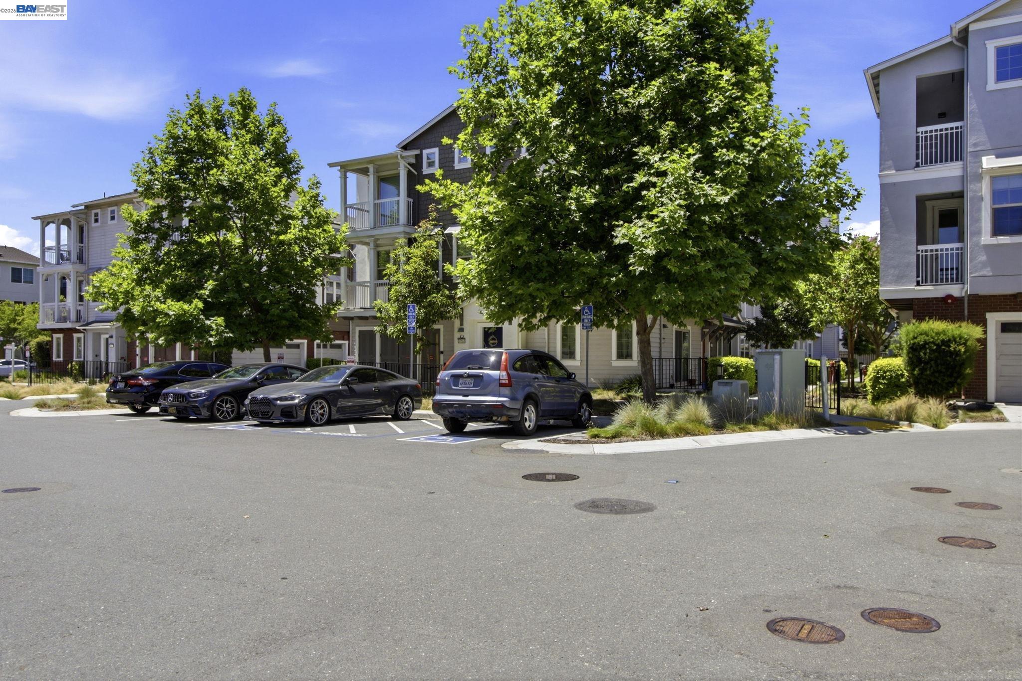 Photo #43: 41139153 Listing: Photo #43