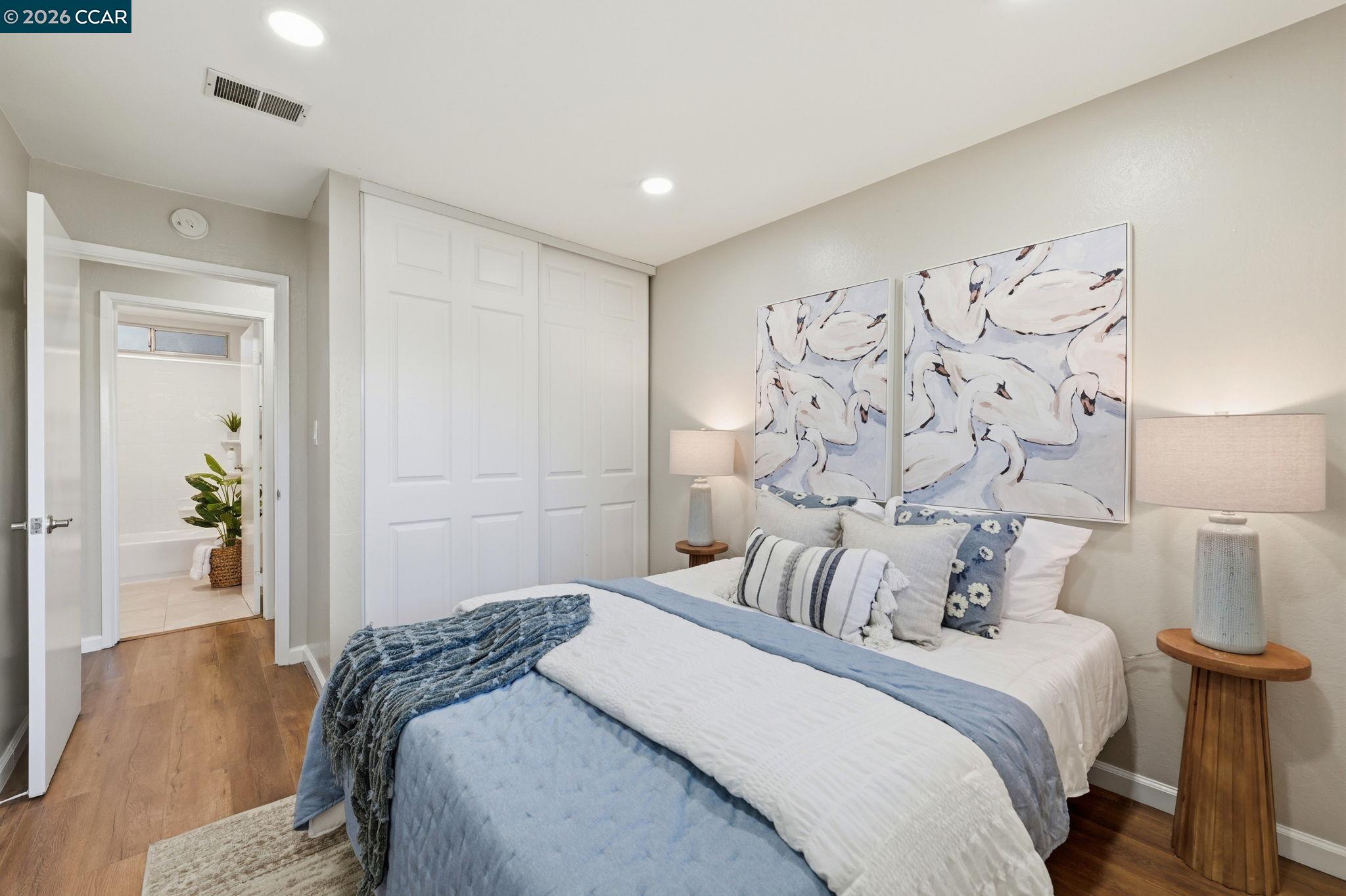 Photo #12: 41139156 Listing: Photo #12