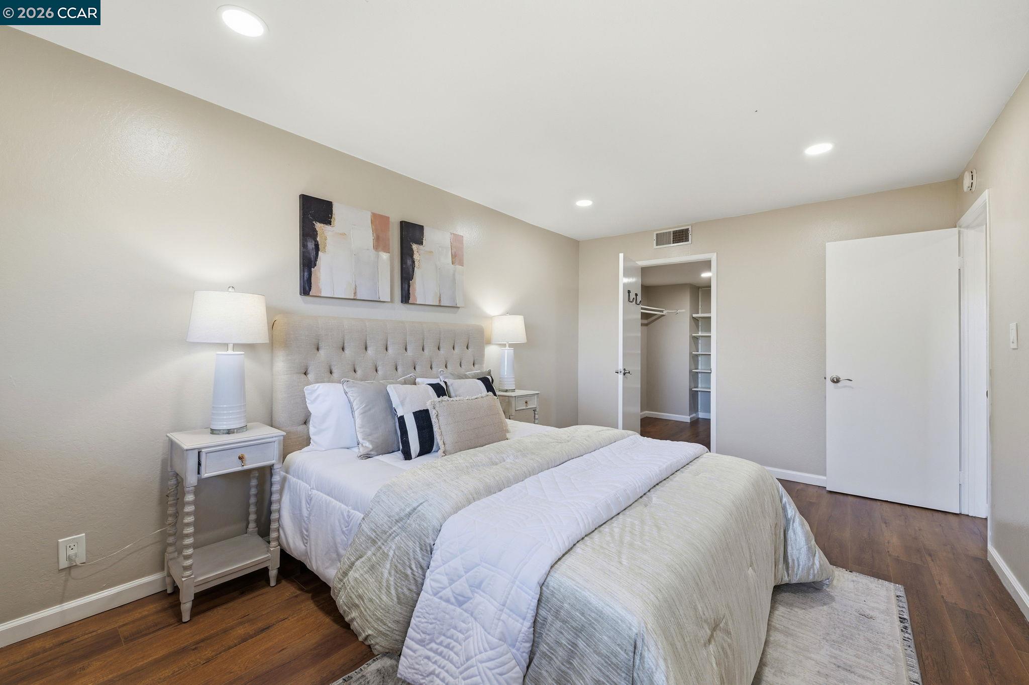 Photo #10: 41139156 Listing: Photo #10