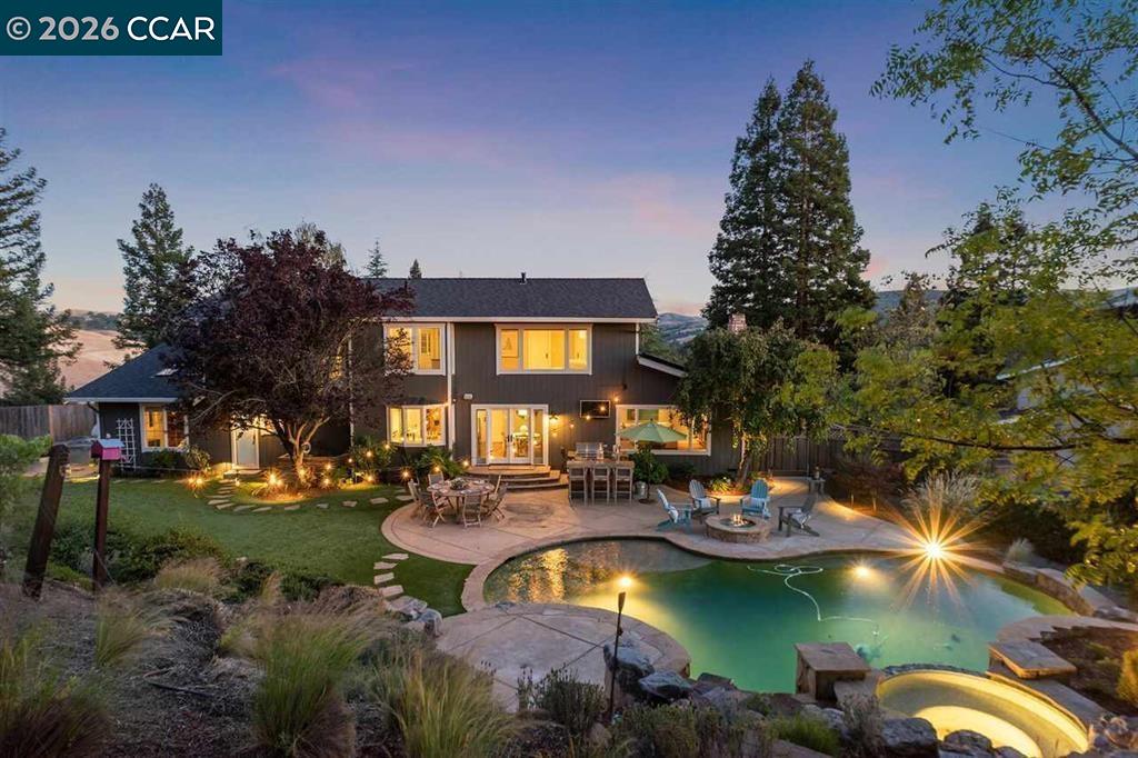 226 Arthur Ct
