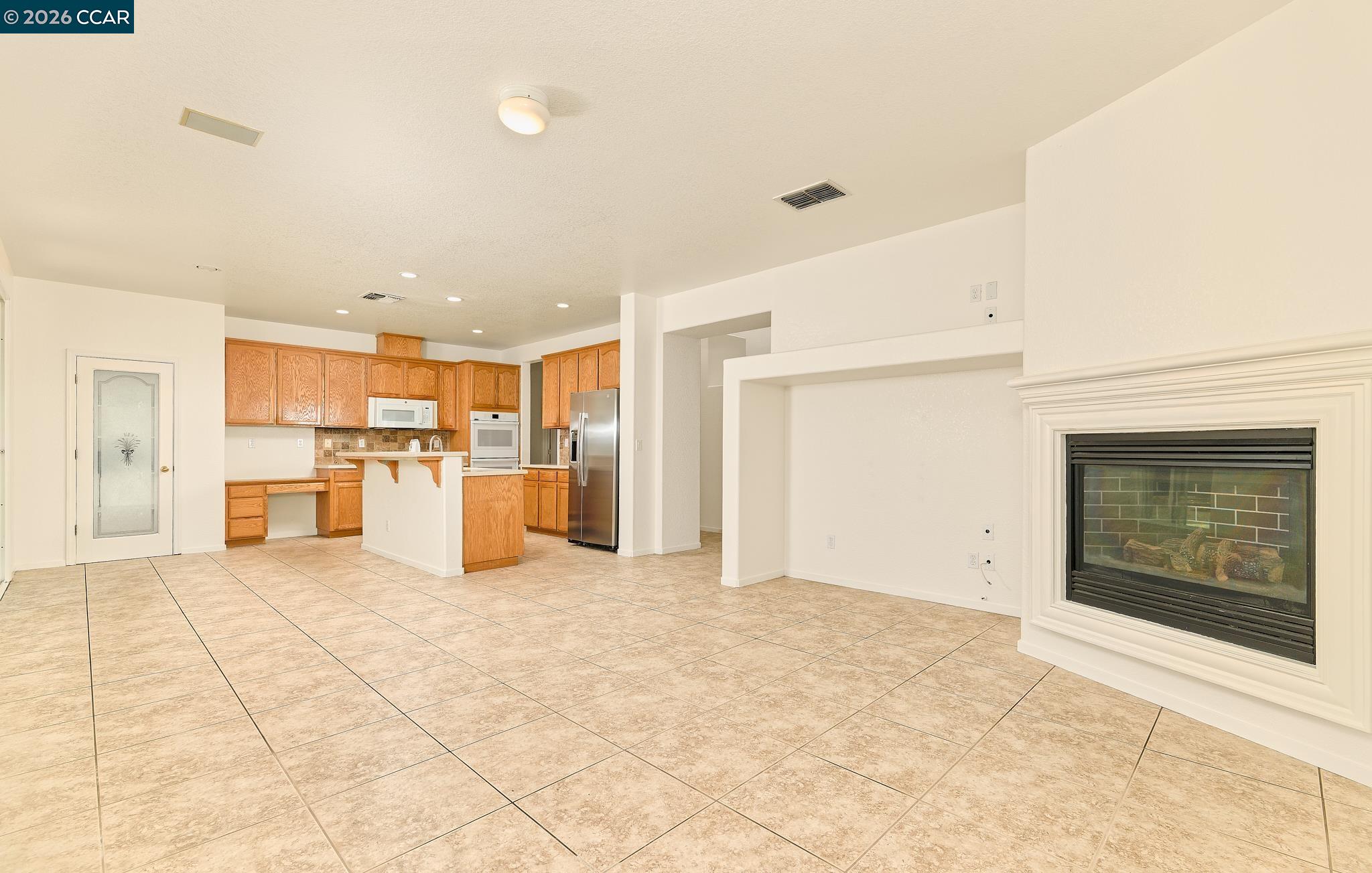 536 Pestana Ave, Manteca CA 95336 — photo 6
