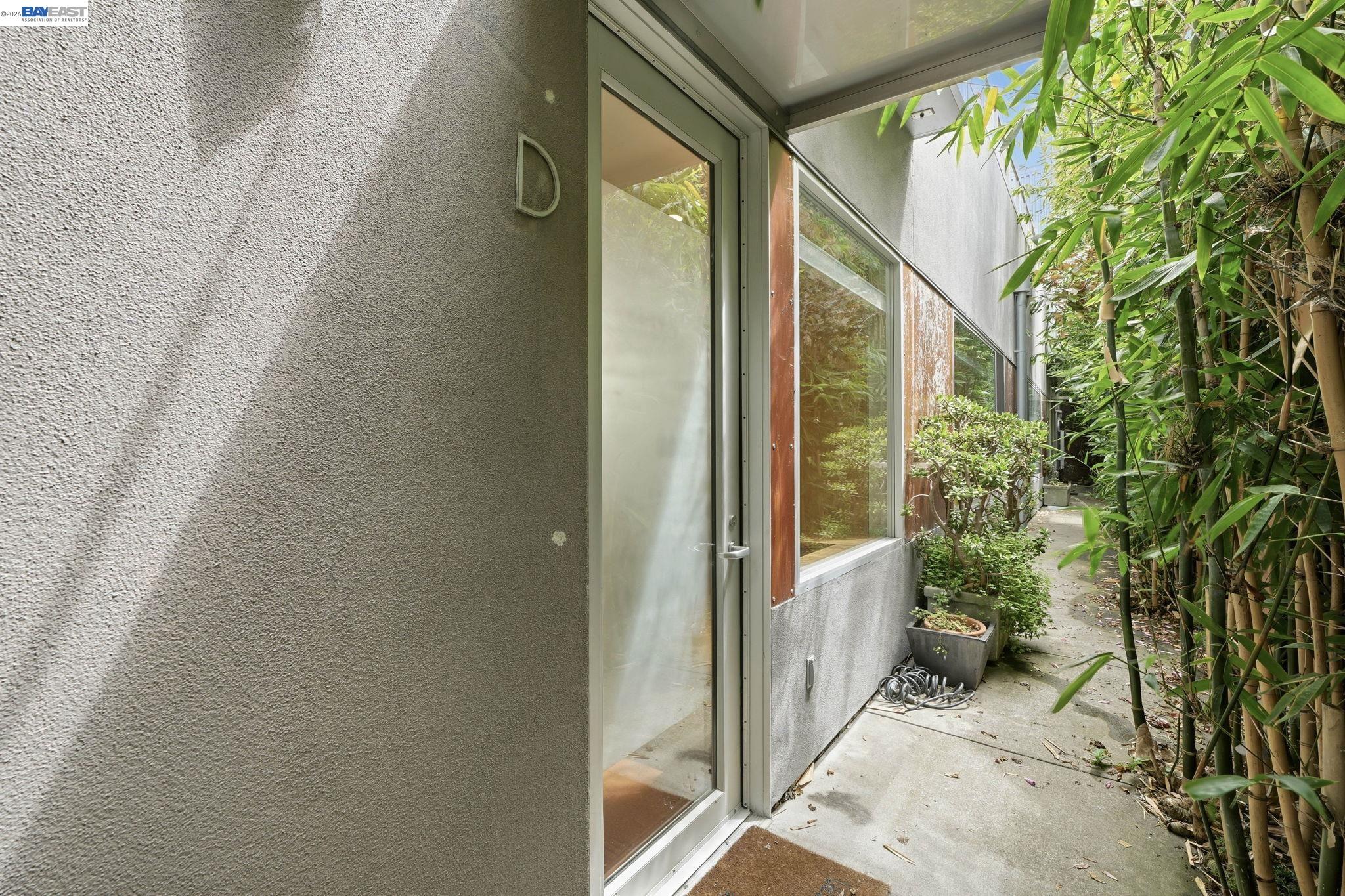 Photo #1: 41139174 Listing: Photo #1