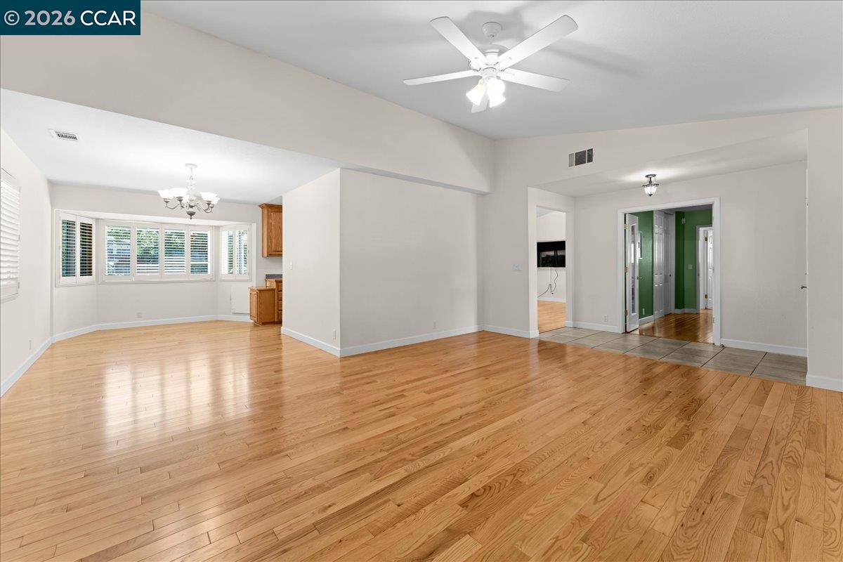 472 Cordoba Ln, Vacaville CA 95688 — photo 11