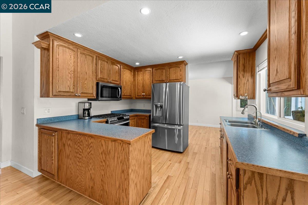 472 Cordoba Ln, Vacaville CA 95688 — photo 6
