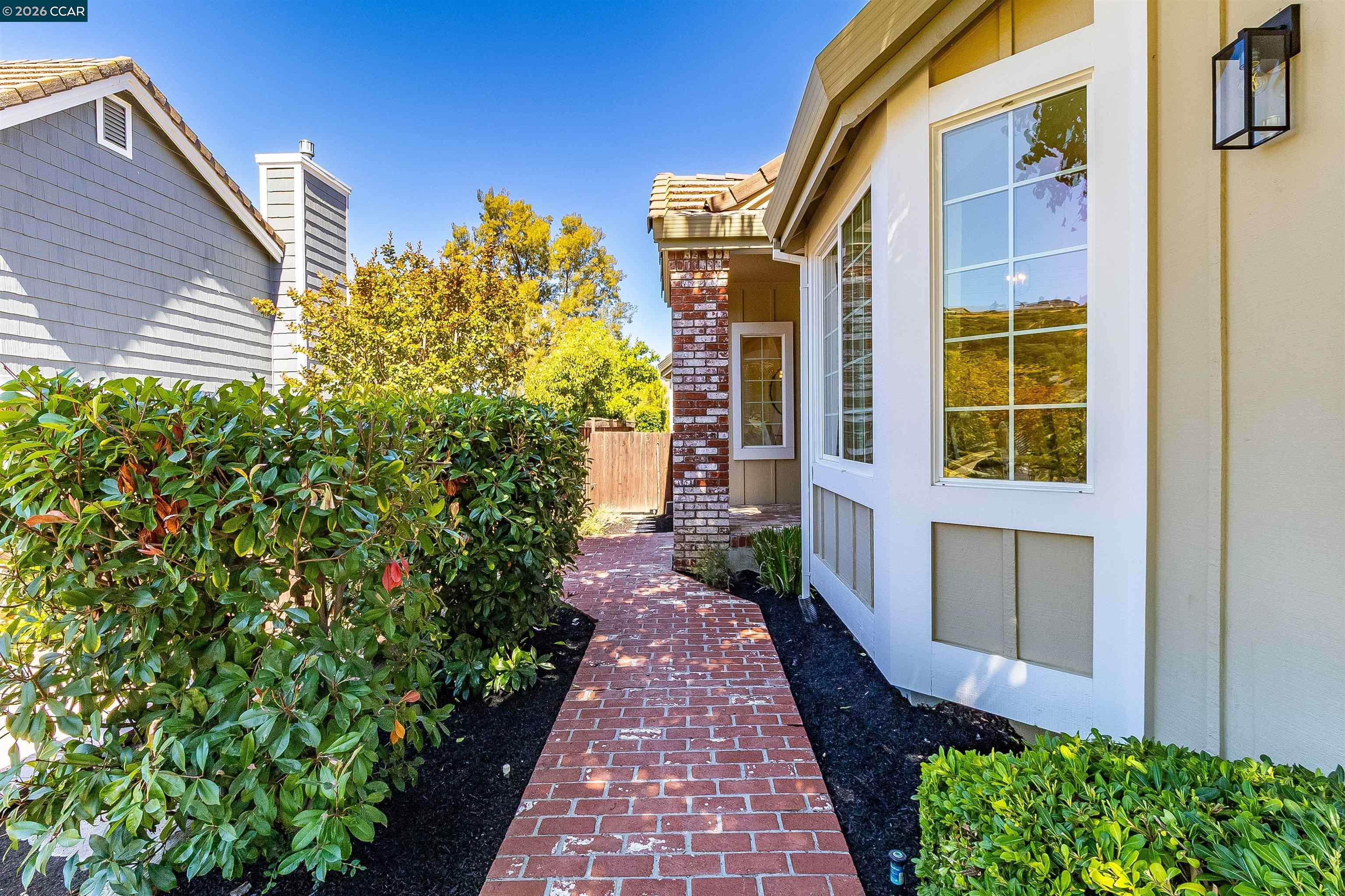 109 Crow Pl, Clayton CA 94517 — photo 8