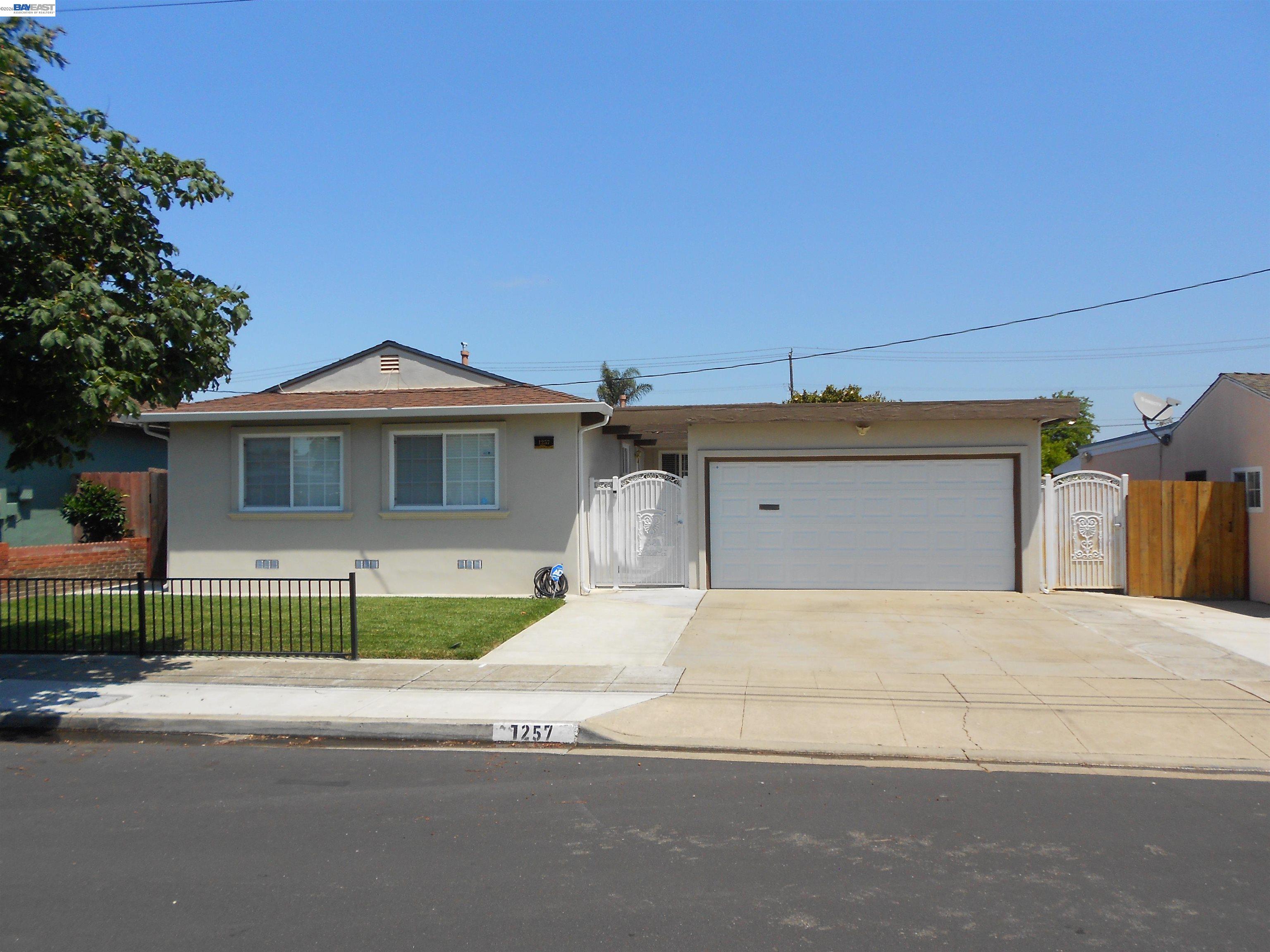 Front Image Thumbnail for BE41139186