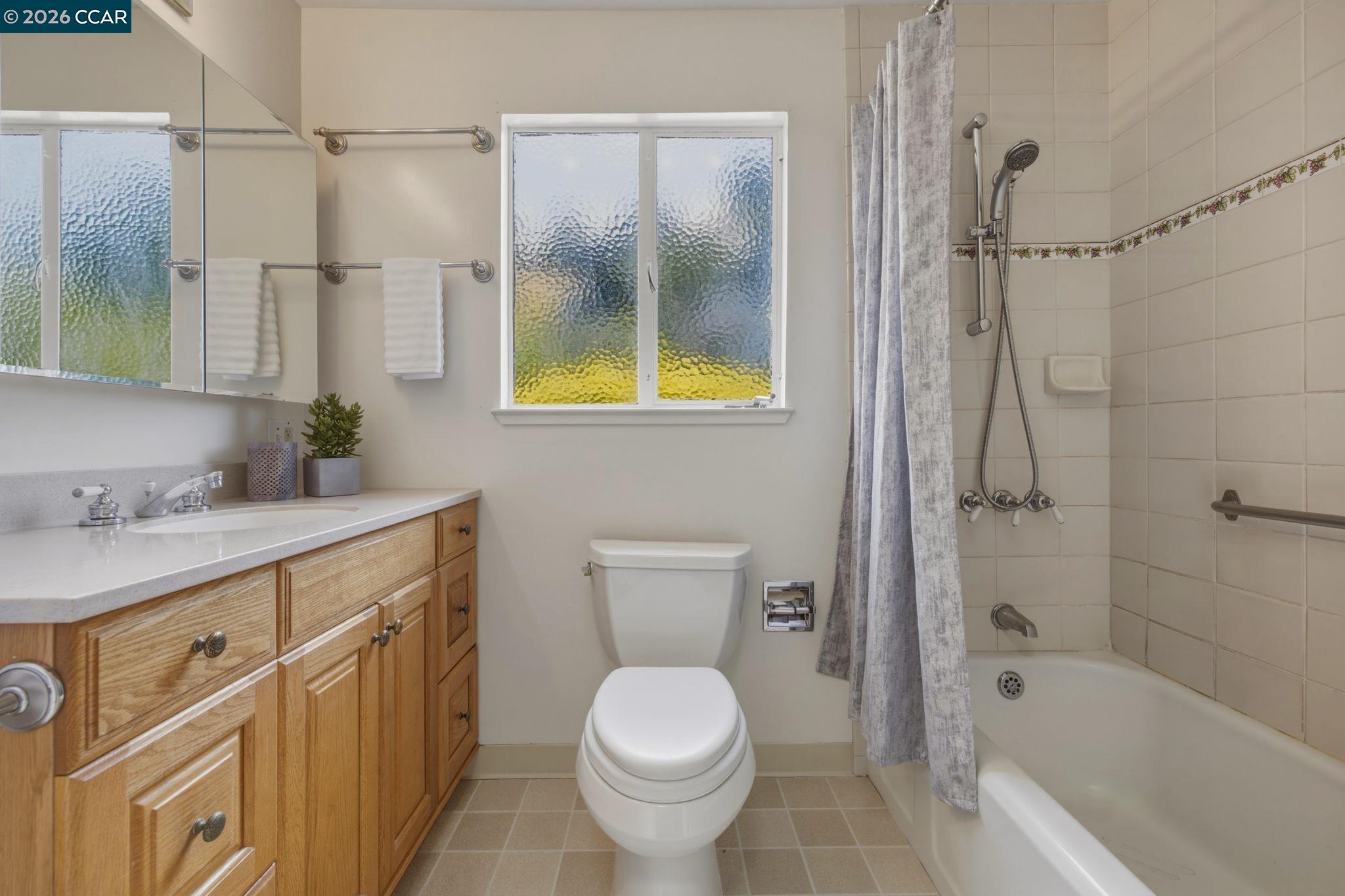 7-9 El Portal Ct, Berkeley CA 94708 — photo 25
