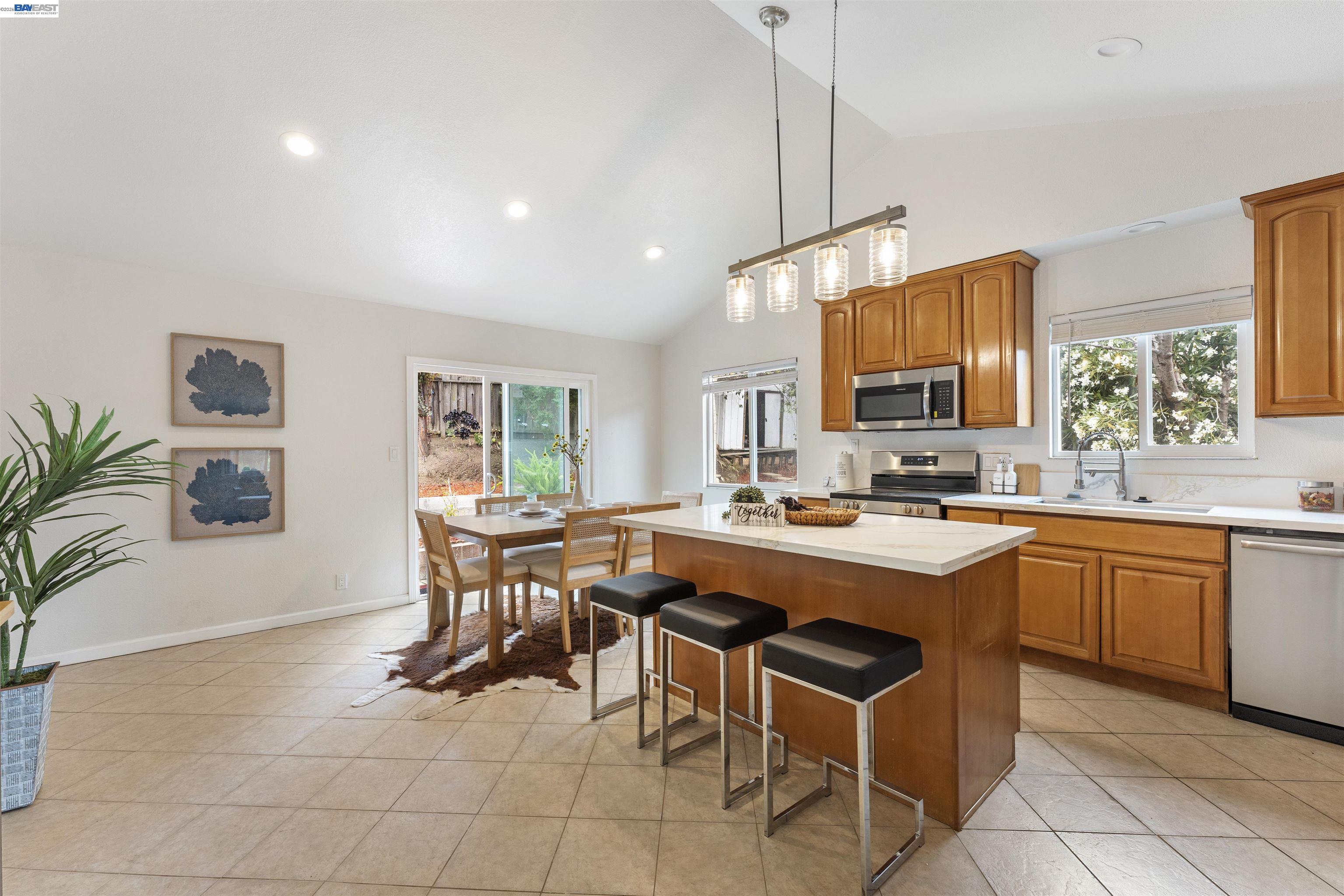 19435 YUMA ST, Castro Valley CA 94546 — photo 8