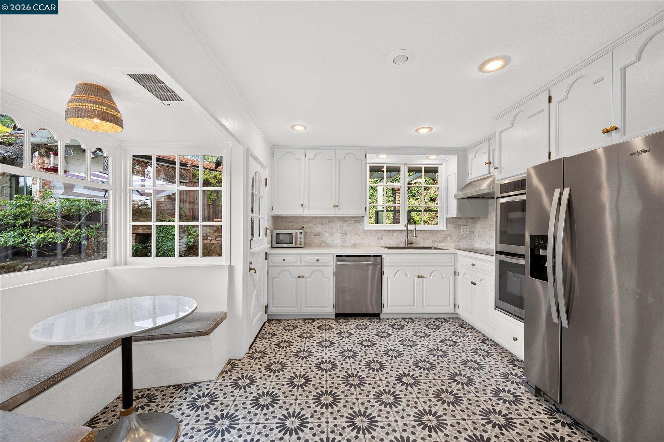 112 Camino Sobrante, Orinda CA 94563 — photo 12