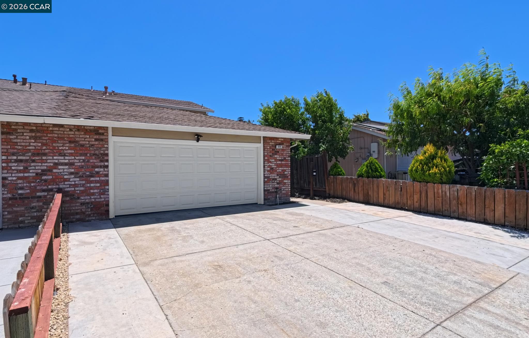 2215 Banyan Way, Antioch CA 94509 — photo 2