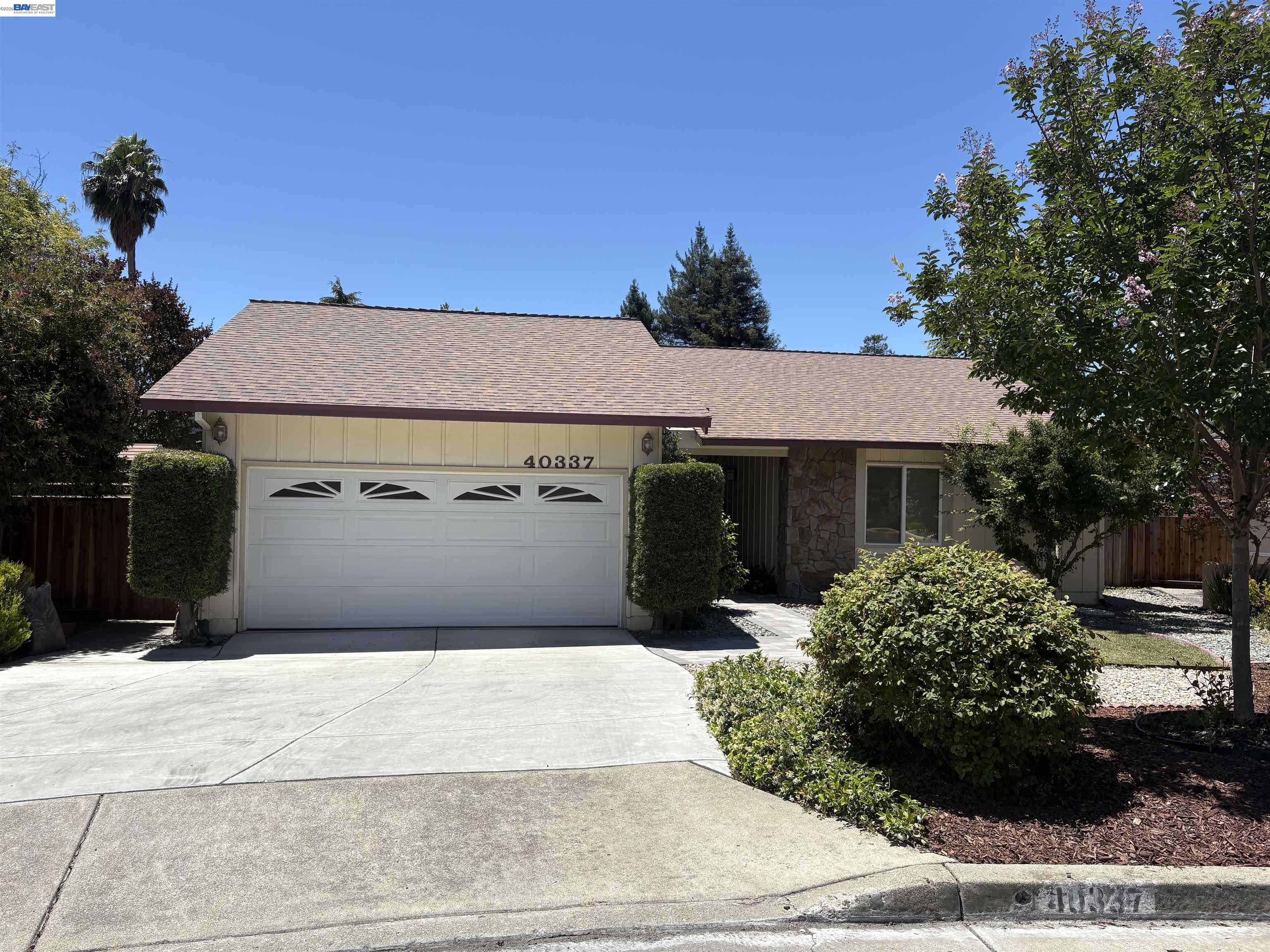 40337 Loro Pl