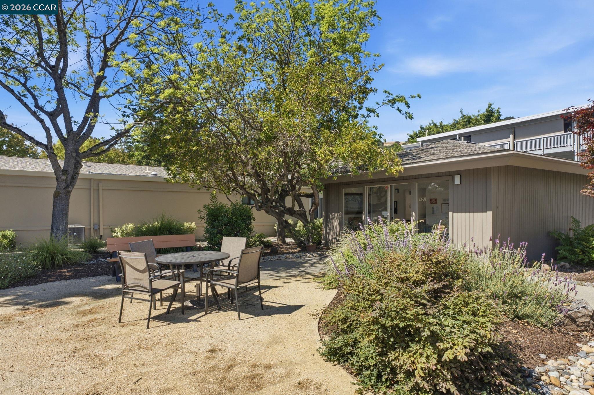 Photo #22: 41139241 Listing: Photo #22