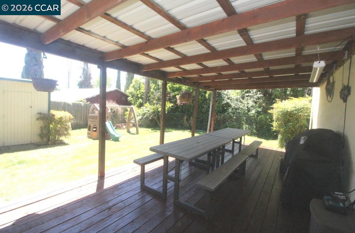 911 Benicia Road, Vallejo CA 94591 — photo 17
