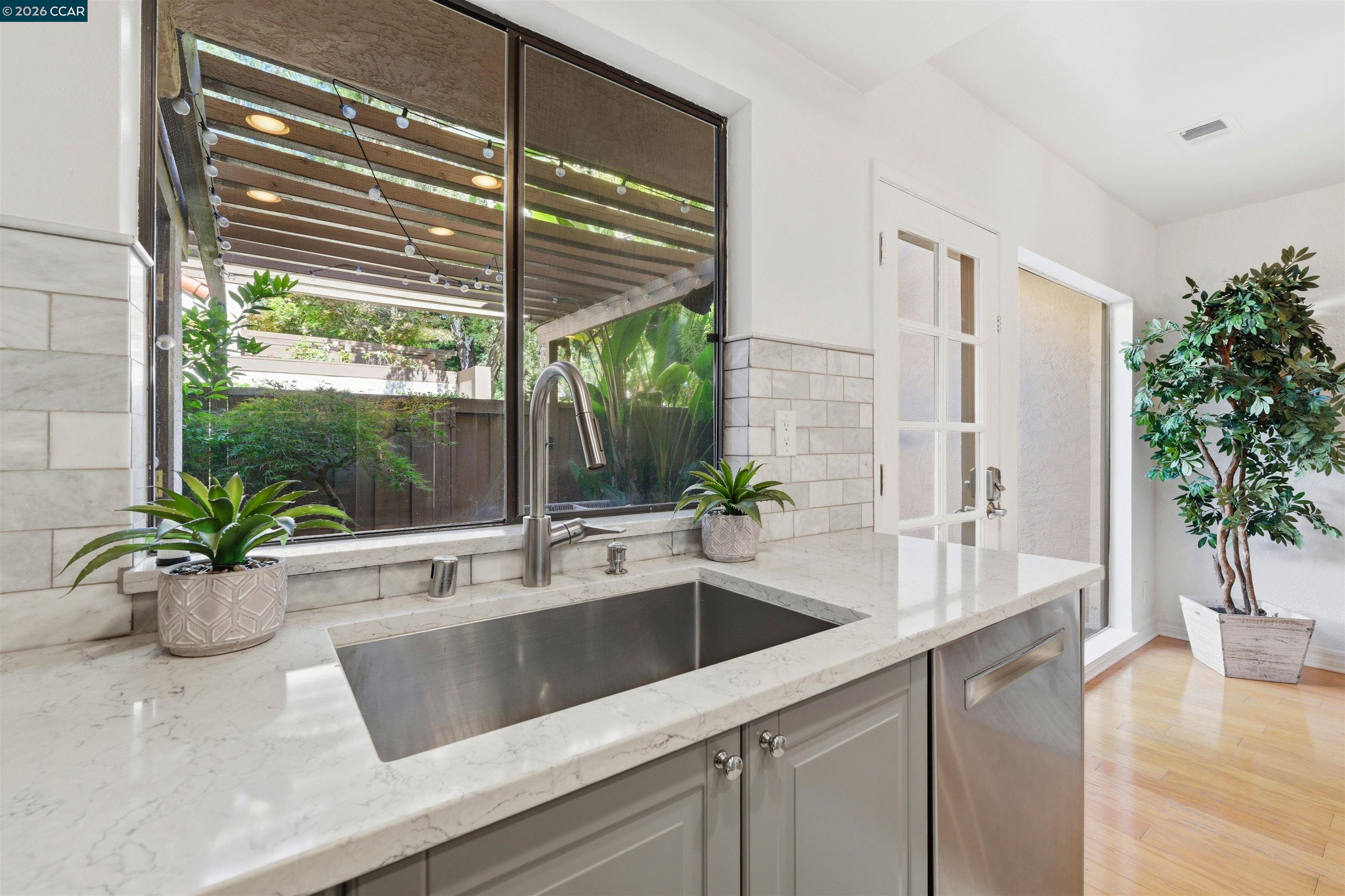 Photo #15: 41139281 Listing: Photo #15