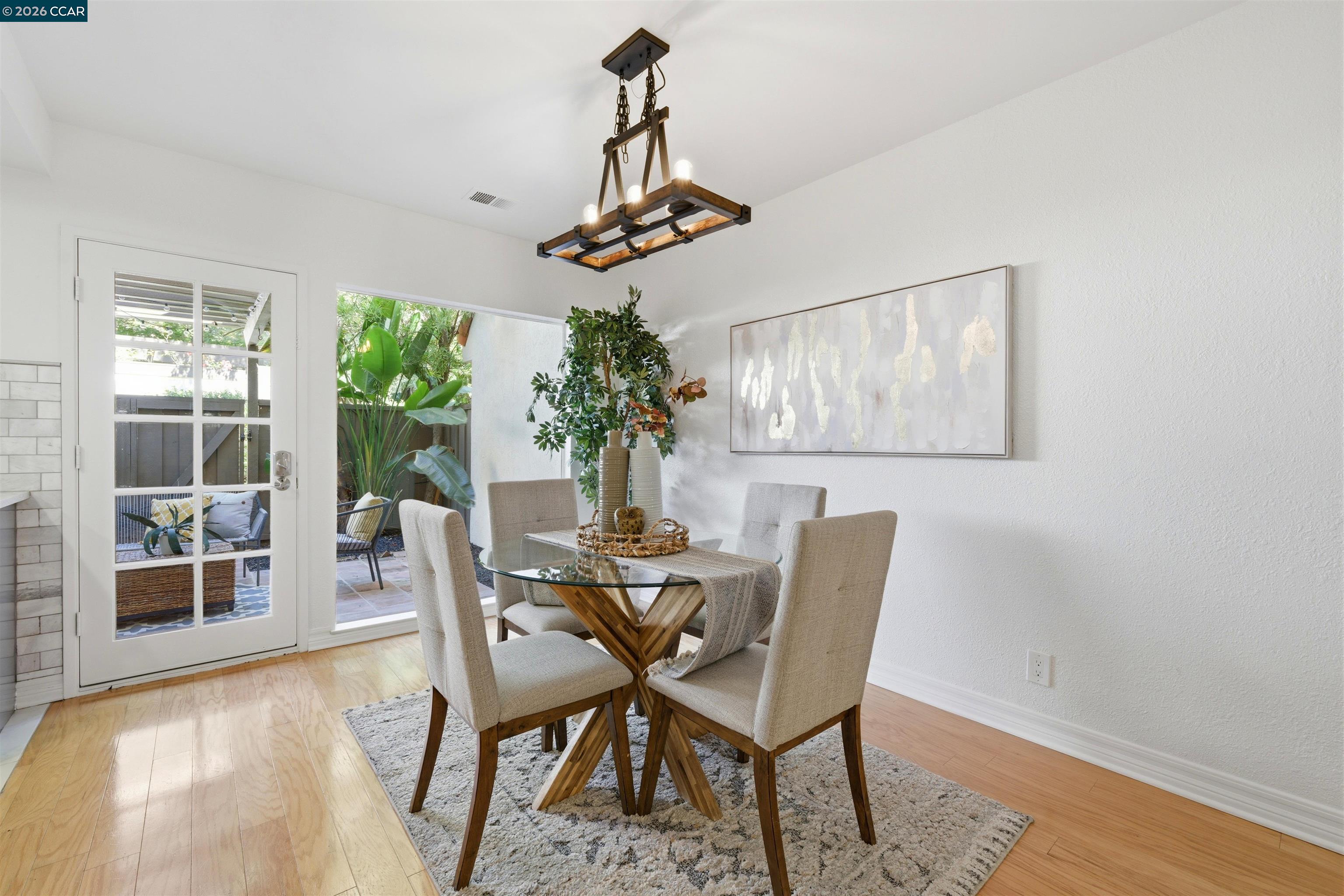 Photo #16: 41139281 Listing: Photo #16