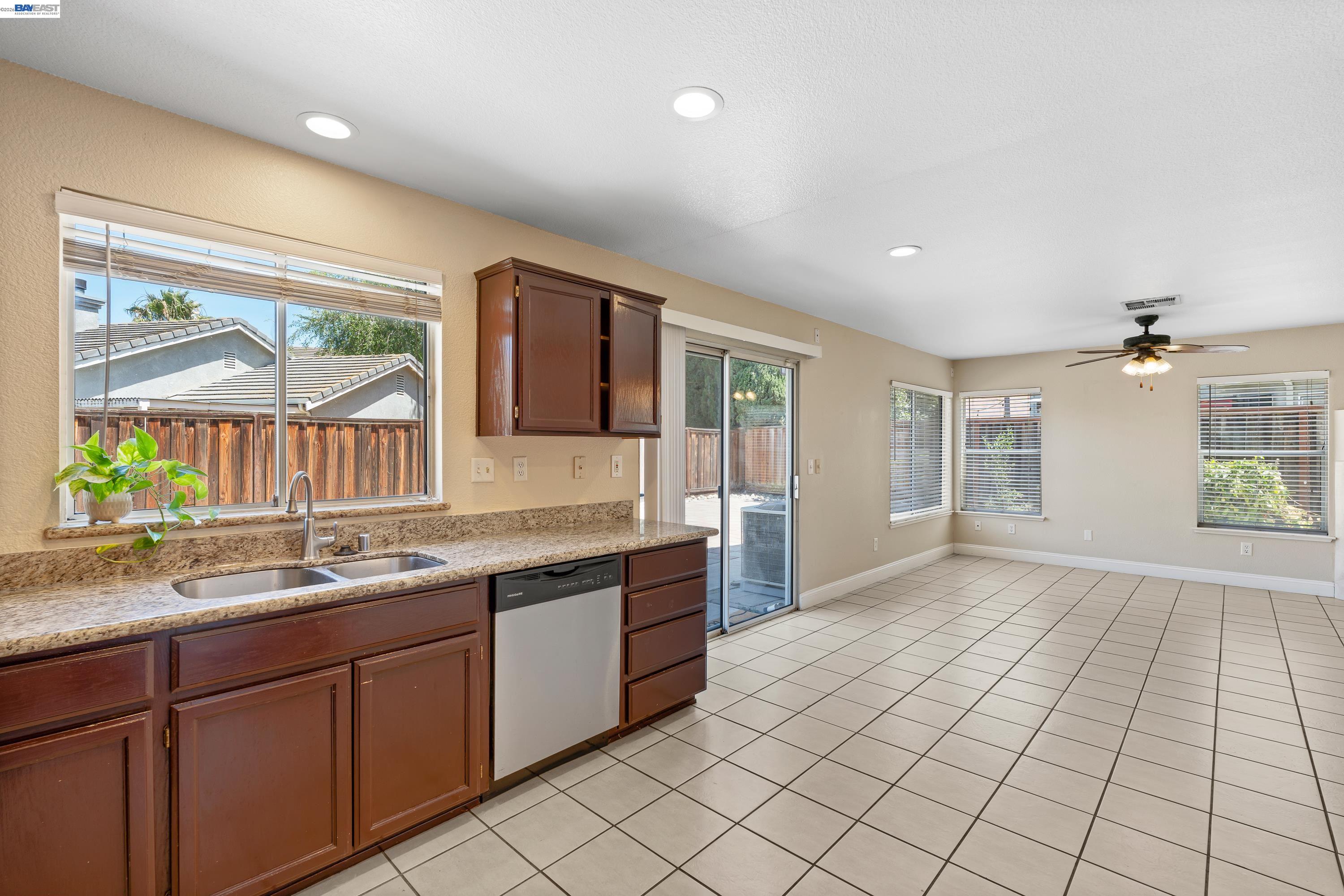 3264 Ernest Dr, Tracy CA 95376 — photo 16