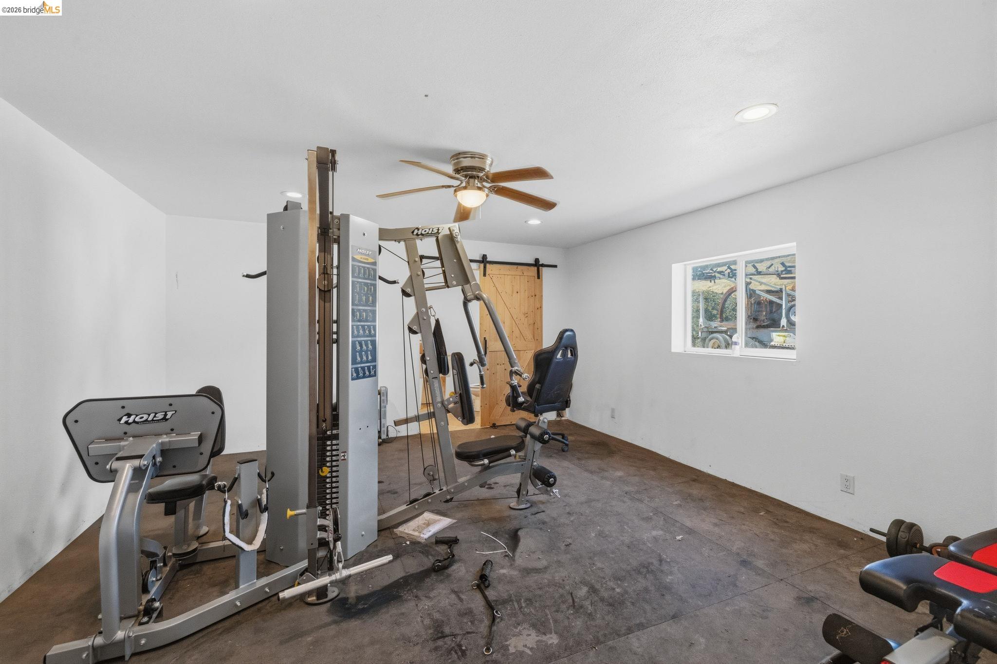9898 Highway 49, Sonora CA 95370 — photo 16