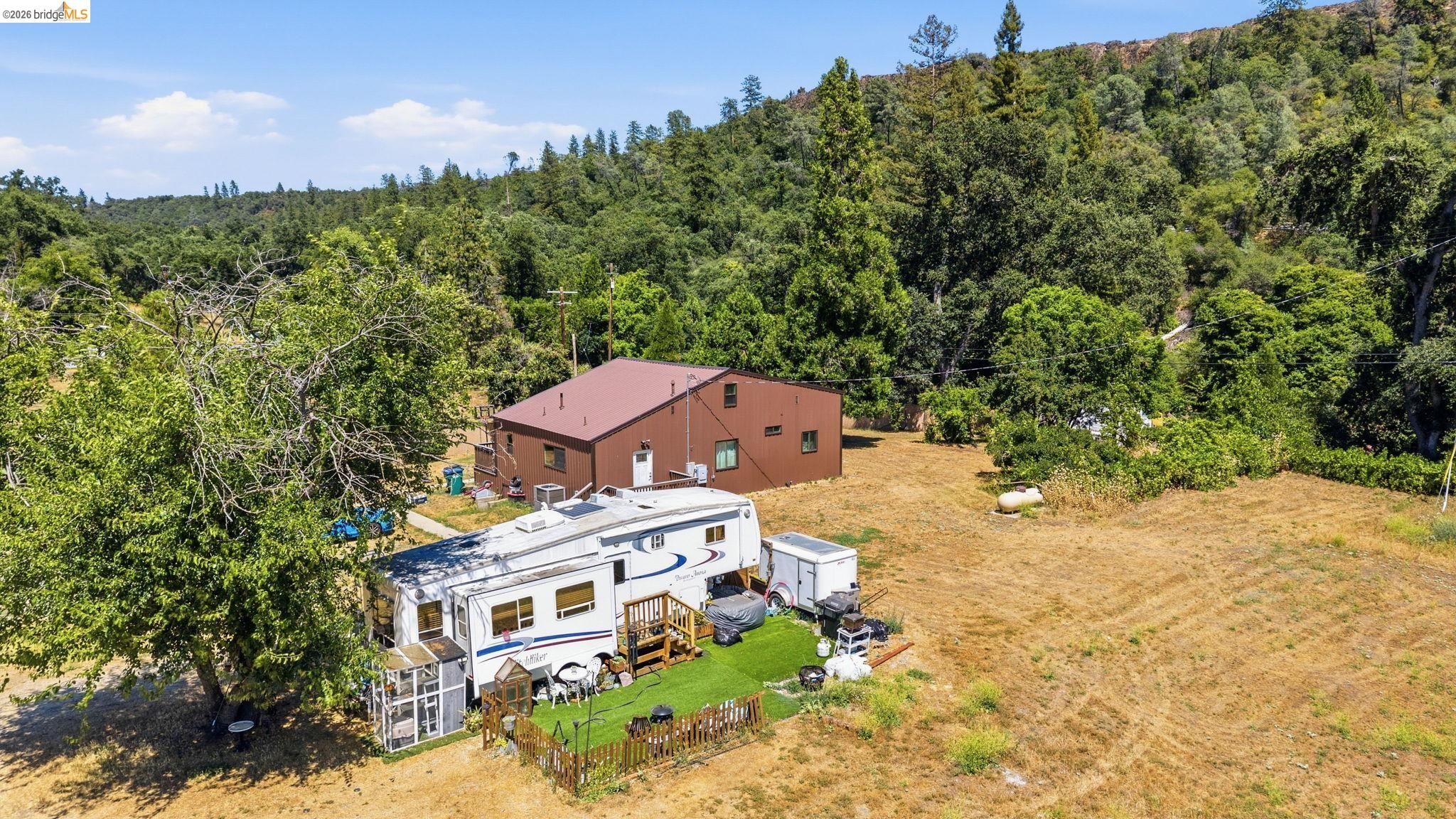 9898 Highway 49, Sonora CA 95370 — photo 18