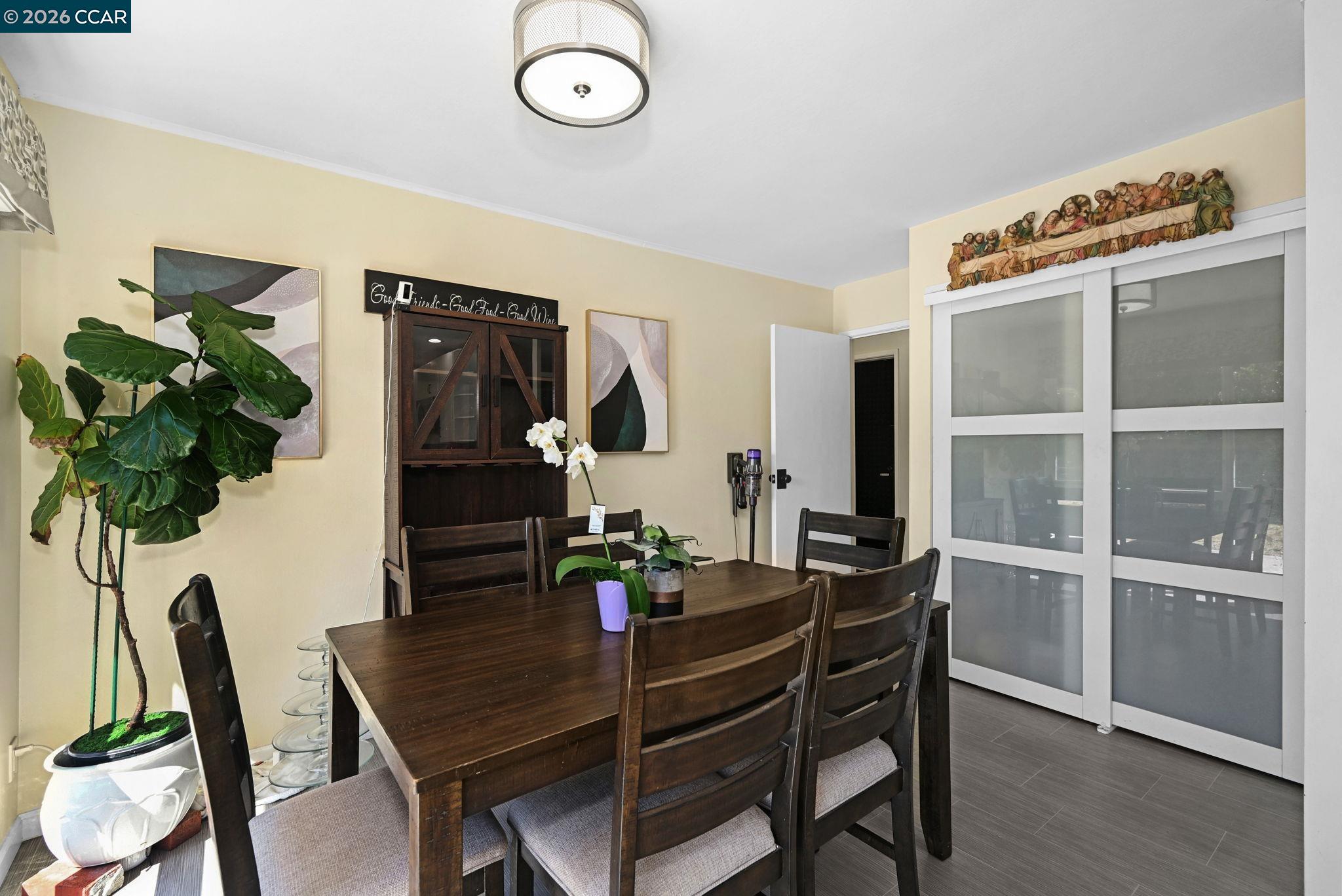 933 Santa Lucia Dr, Pleasant Hill CA 94523 — photo 10