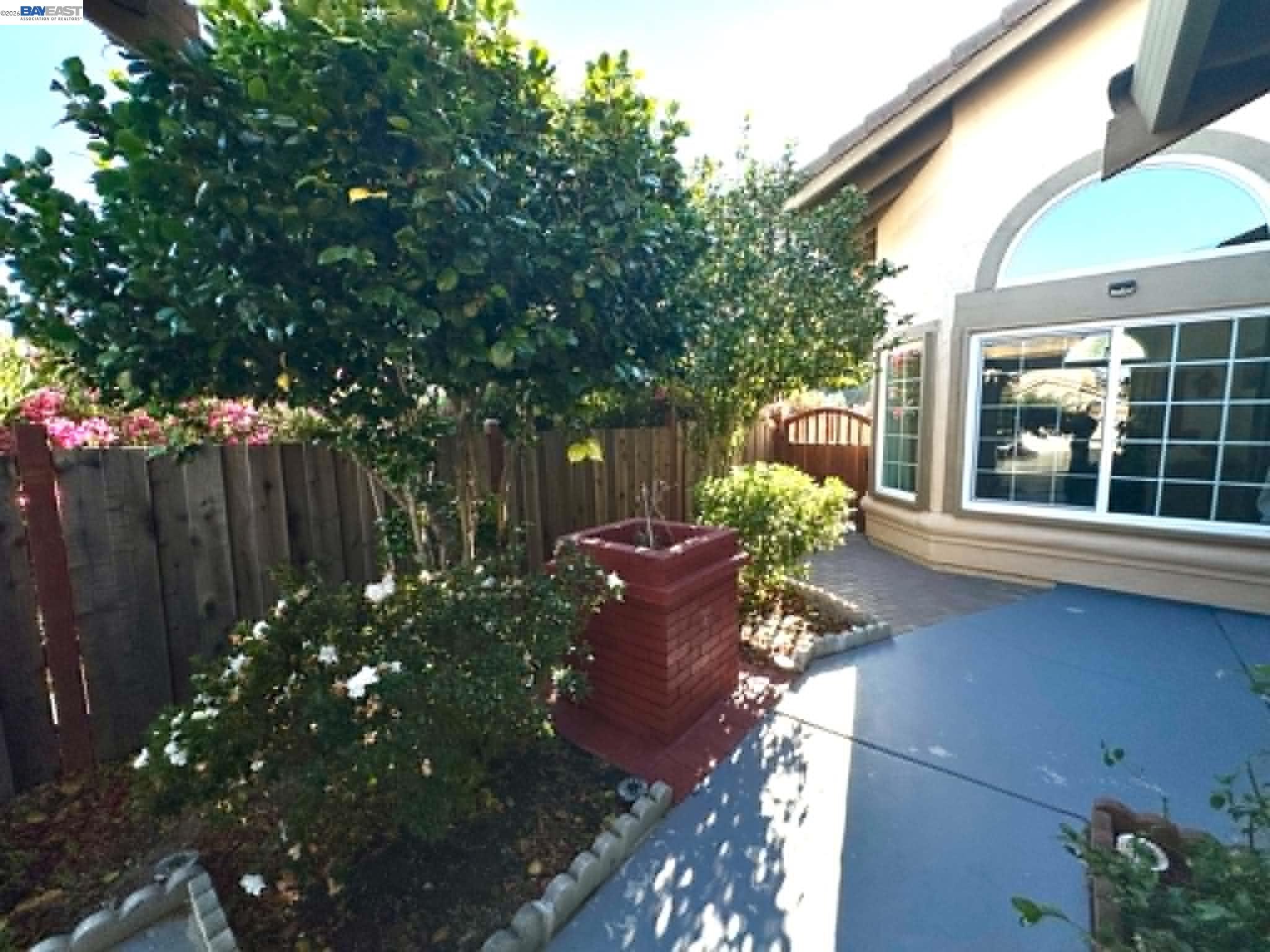 5182 Coach, El Sobrante CA 94803 — photo 2