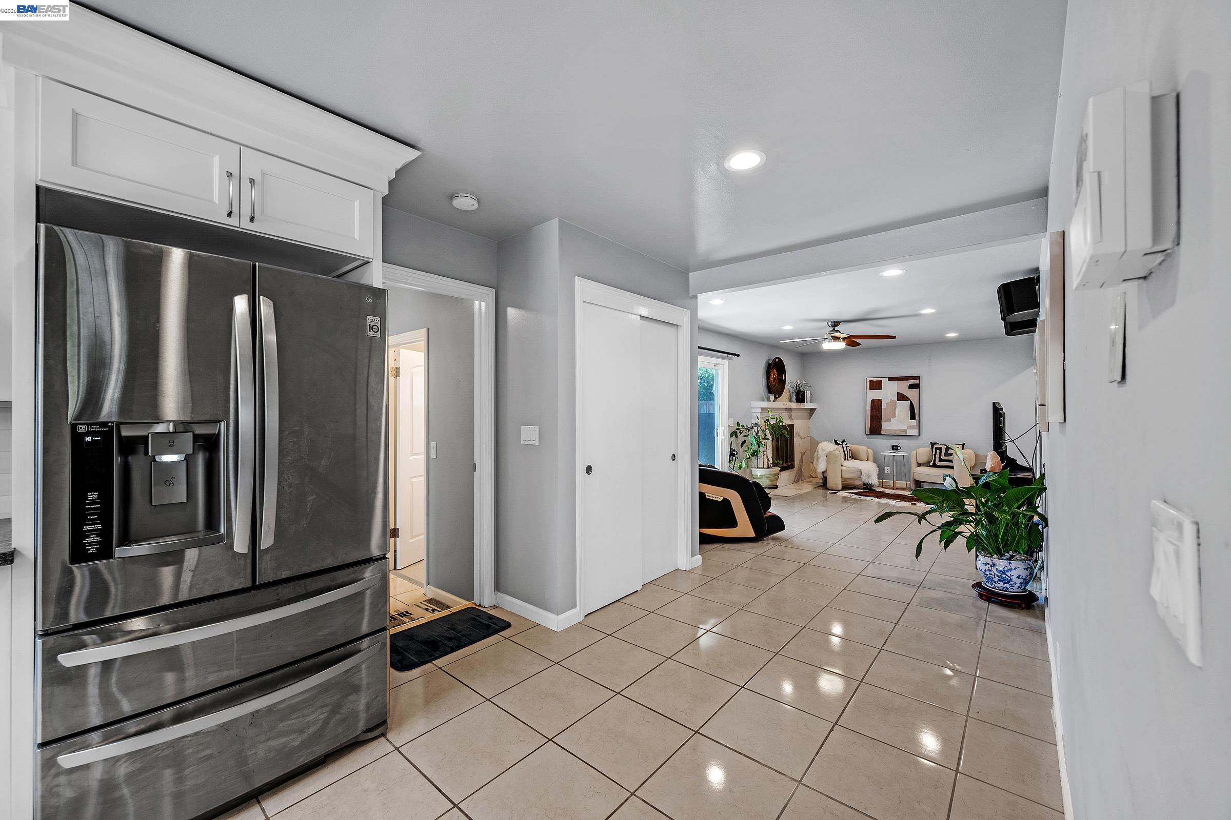 1742 Mendocino Dr, Concord CA 94521 — photo 8