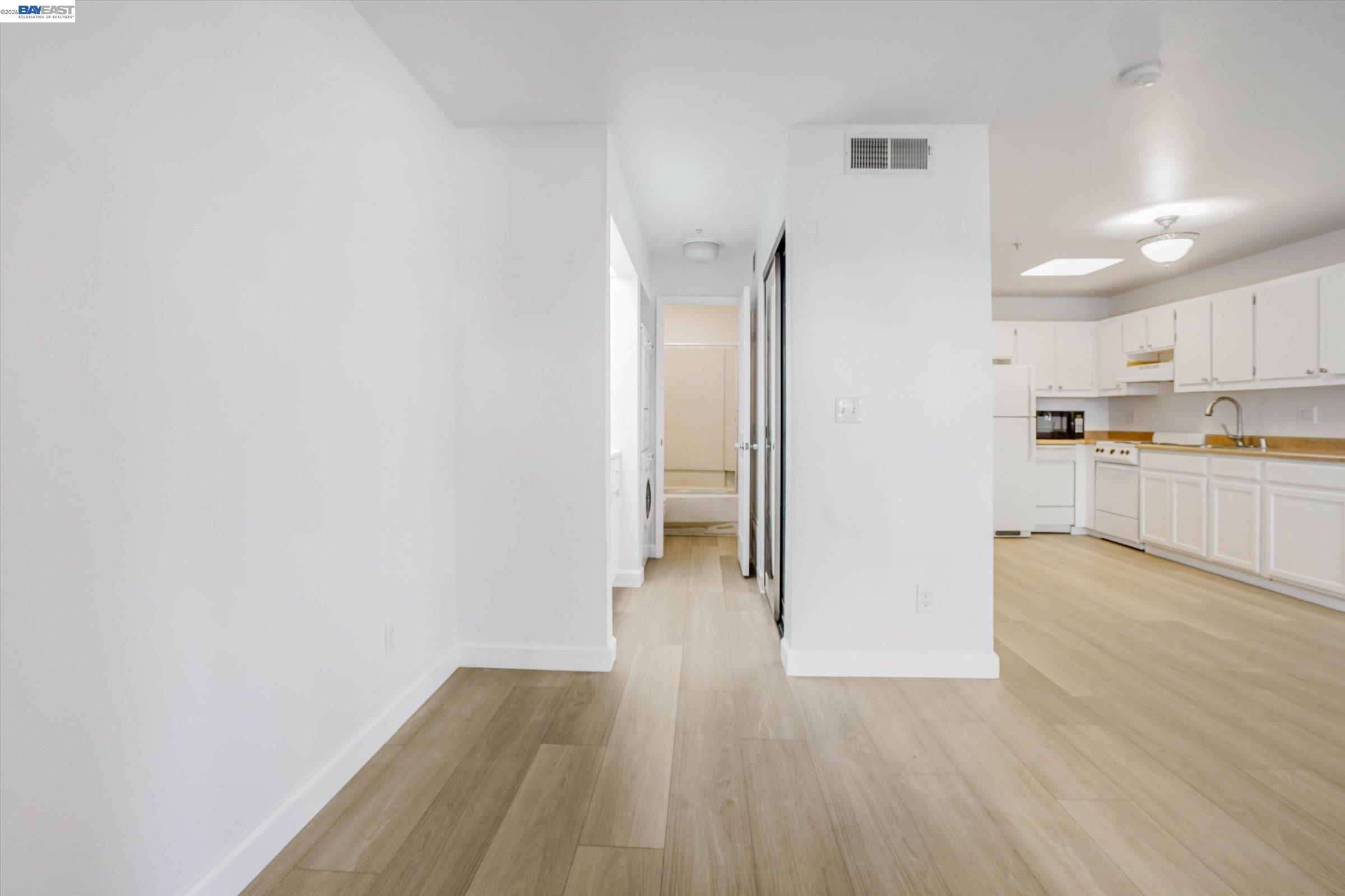 Photo #12: 41139363 Listing: Photo #12