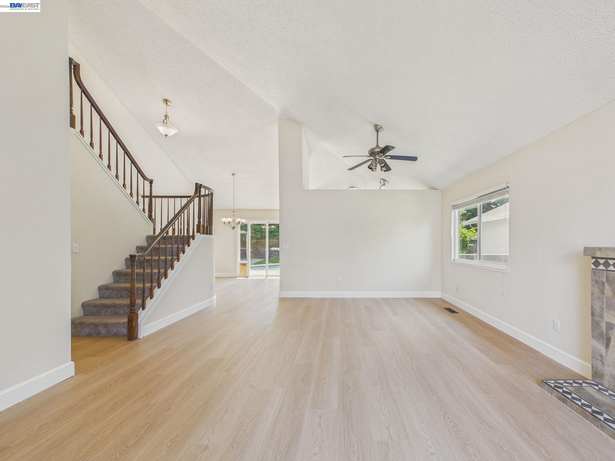 1546 Ohara Ct, Clayton, CA 94517 photo 5
